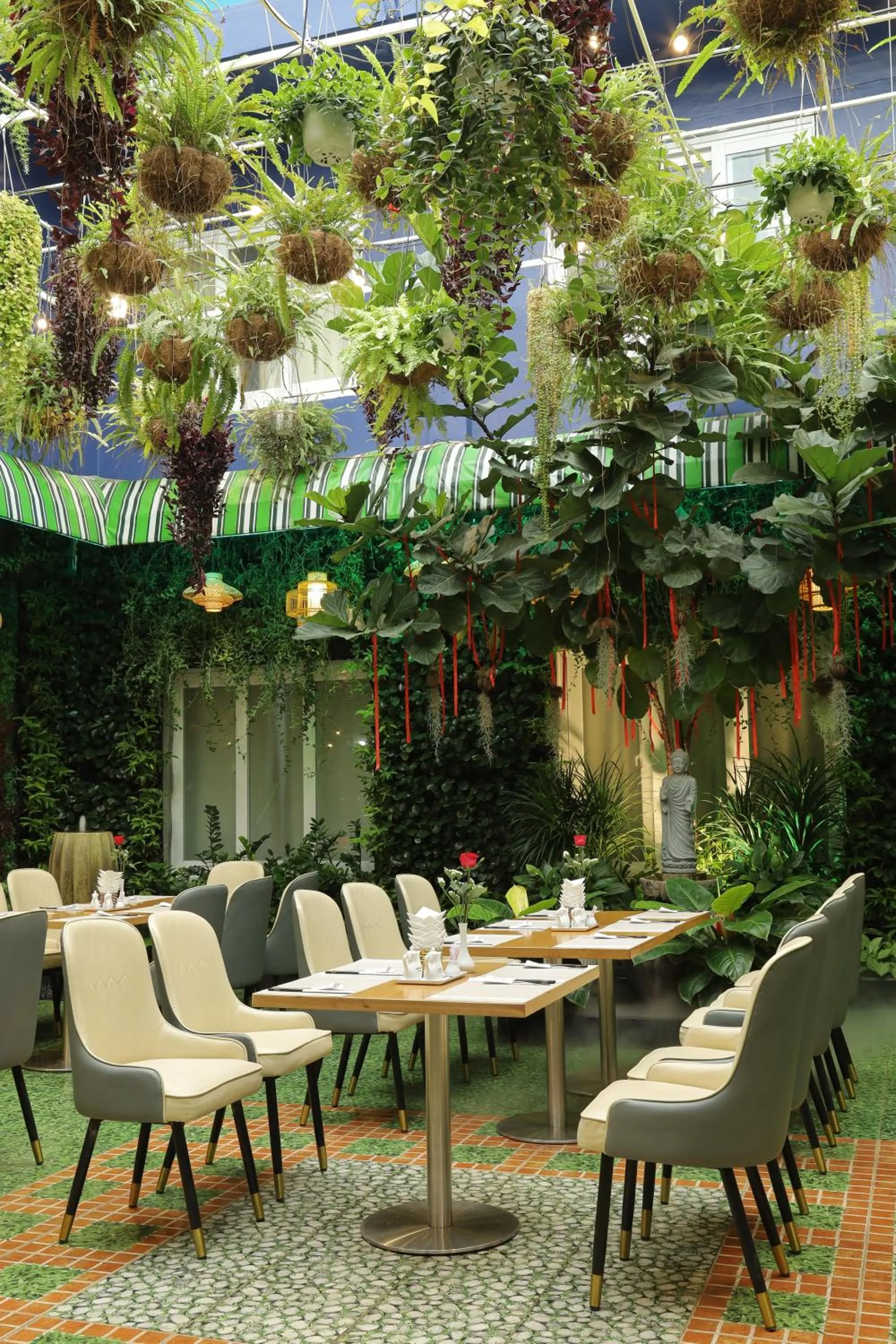 Restaurant/places to eat in Pleiku Hotel by Gia Lai Tourist