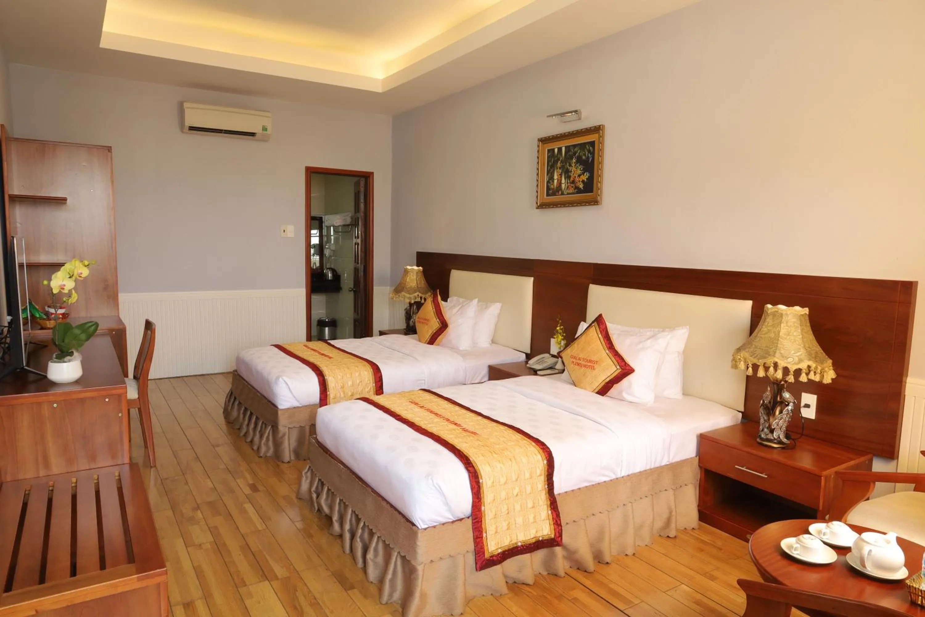 Bedroom, Bed in Pleiku Hotel by Gia Lai Tourist