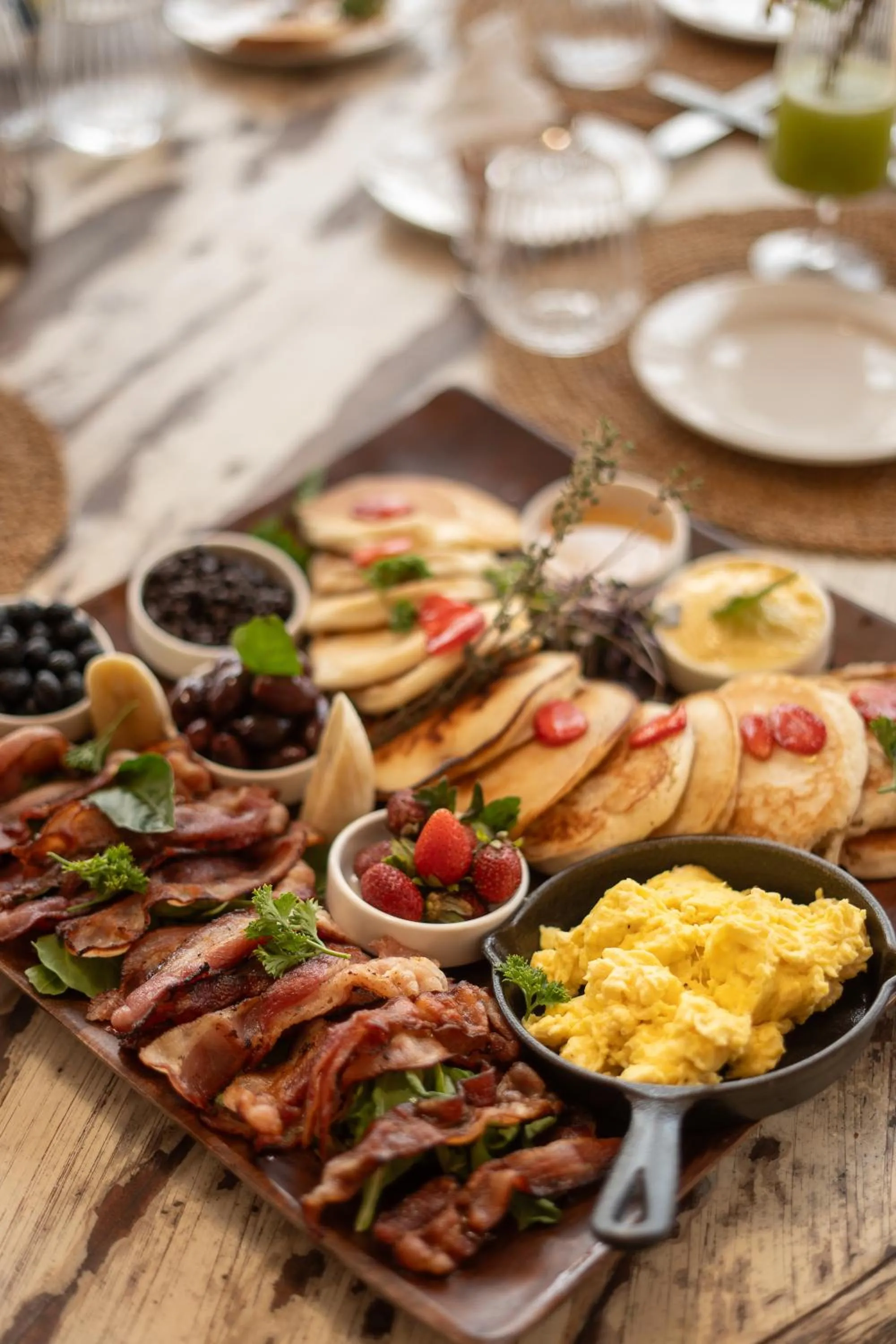 Restaurant/places to eat in Thalassa Beach Boutique Resort