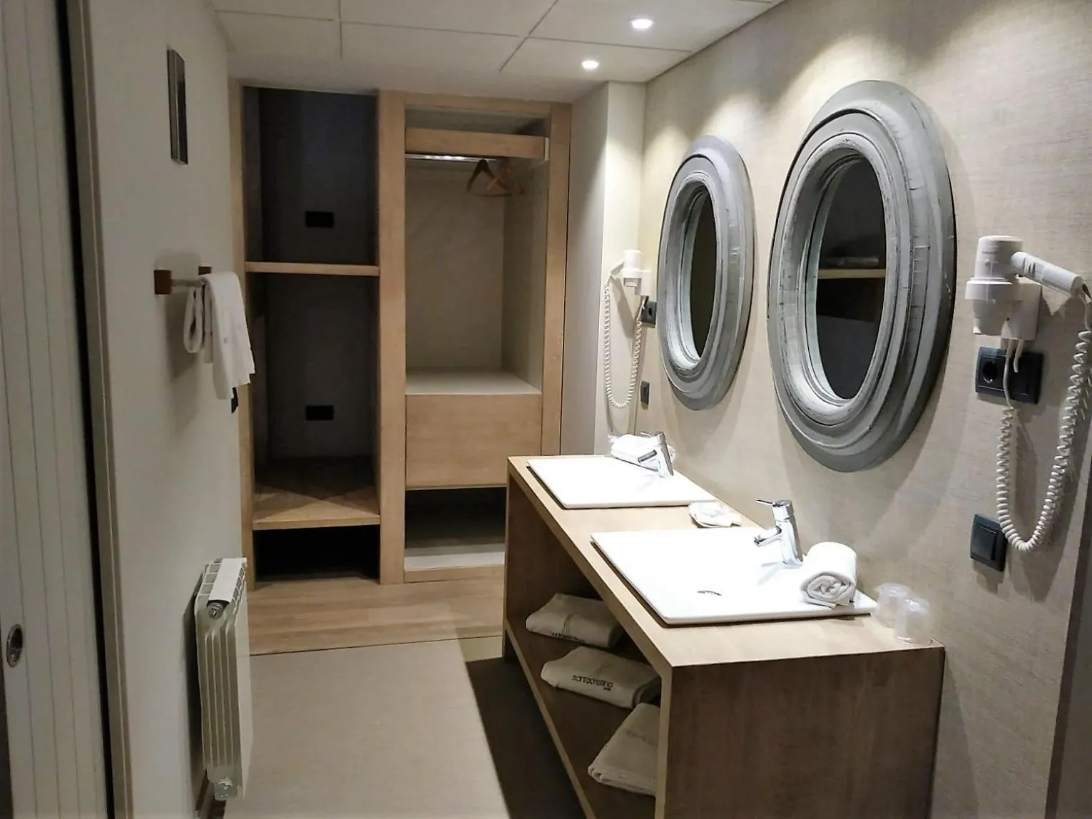 Bathroom in Hotel Santa Cristina Petit Spa