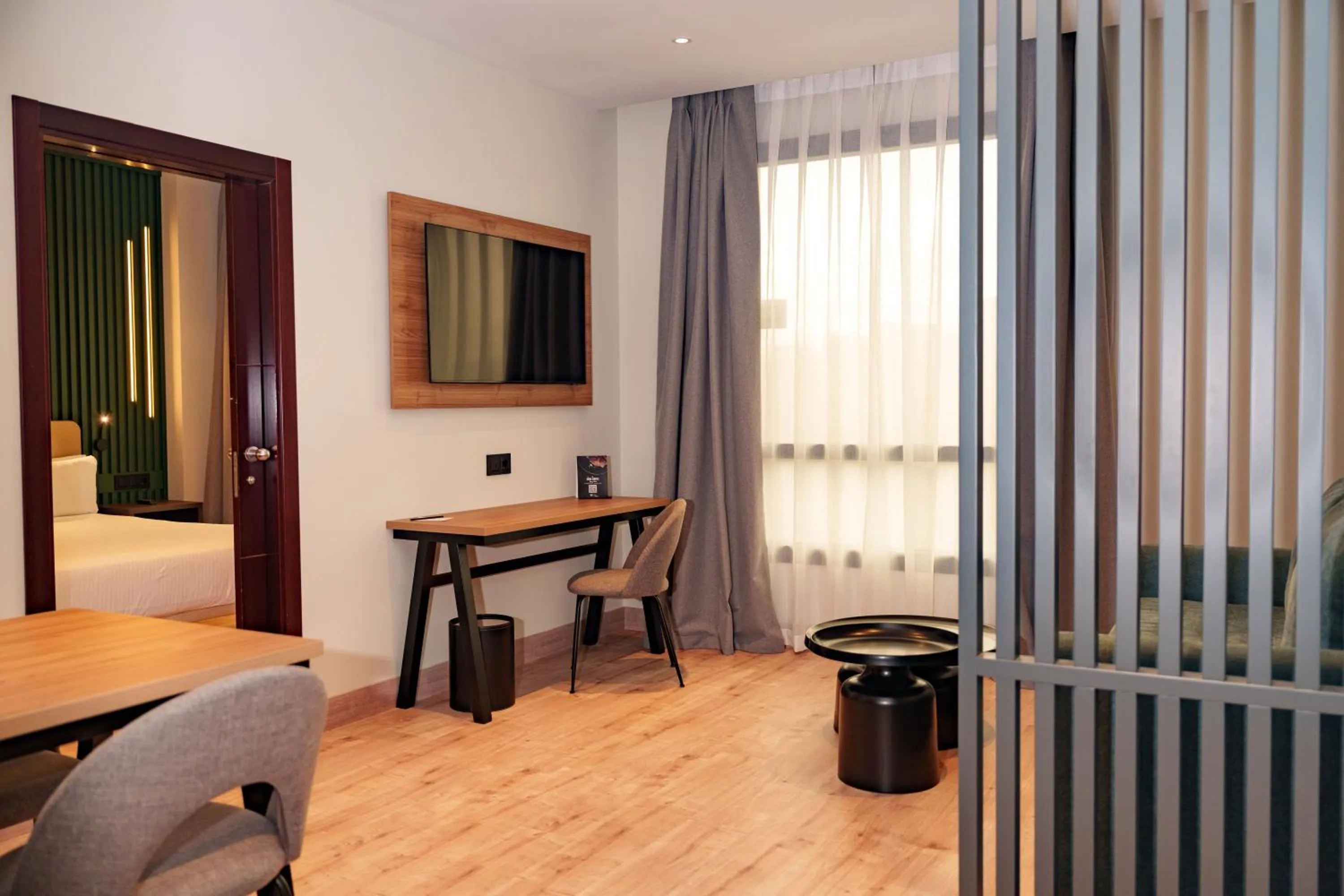 Photo of the whole room in Sercotel Princesa De Eboli