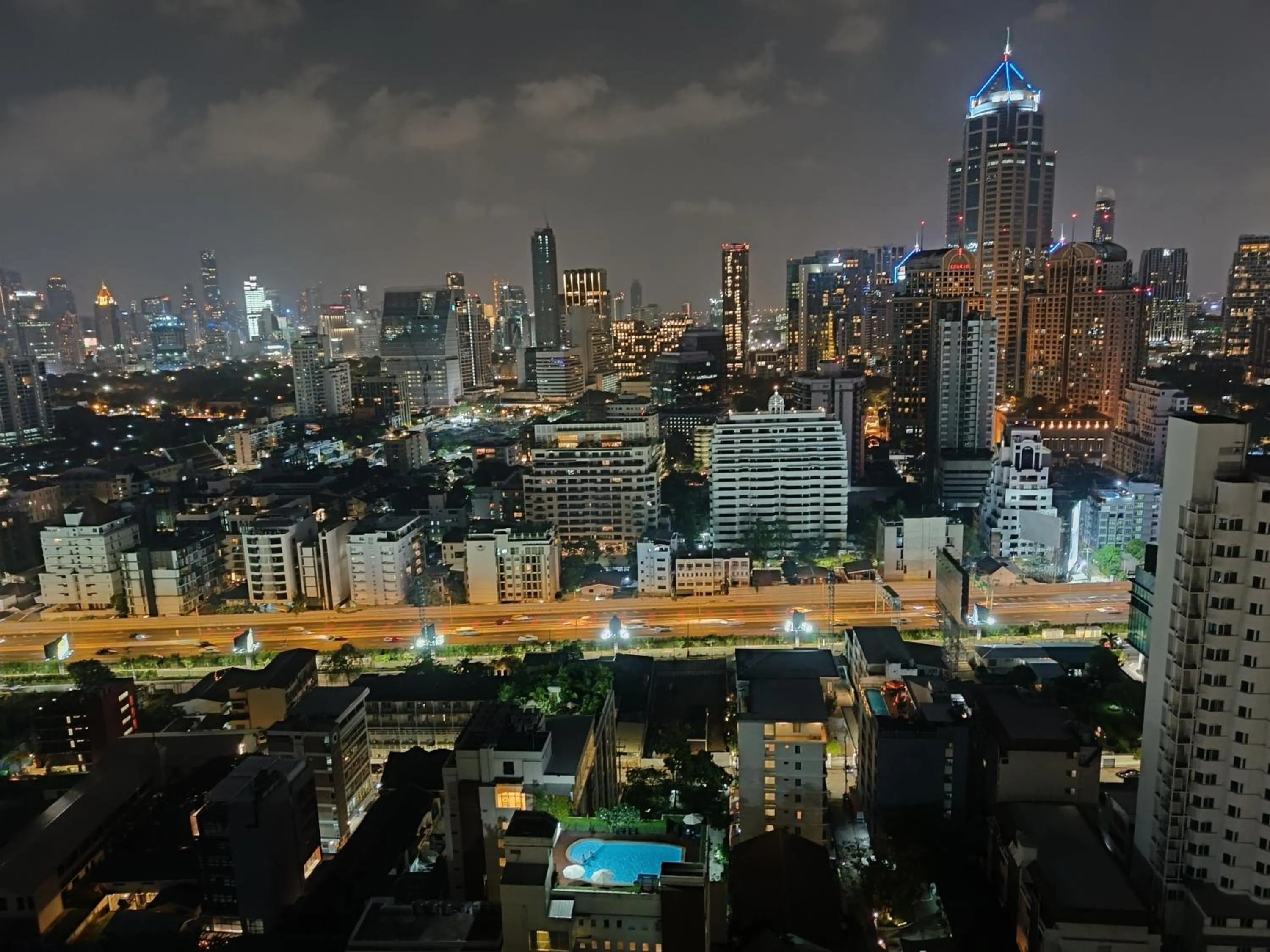 Balcony/Terrace in Omni Tower Direct Rooms - Apartments, Sukhumvit Soi 4