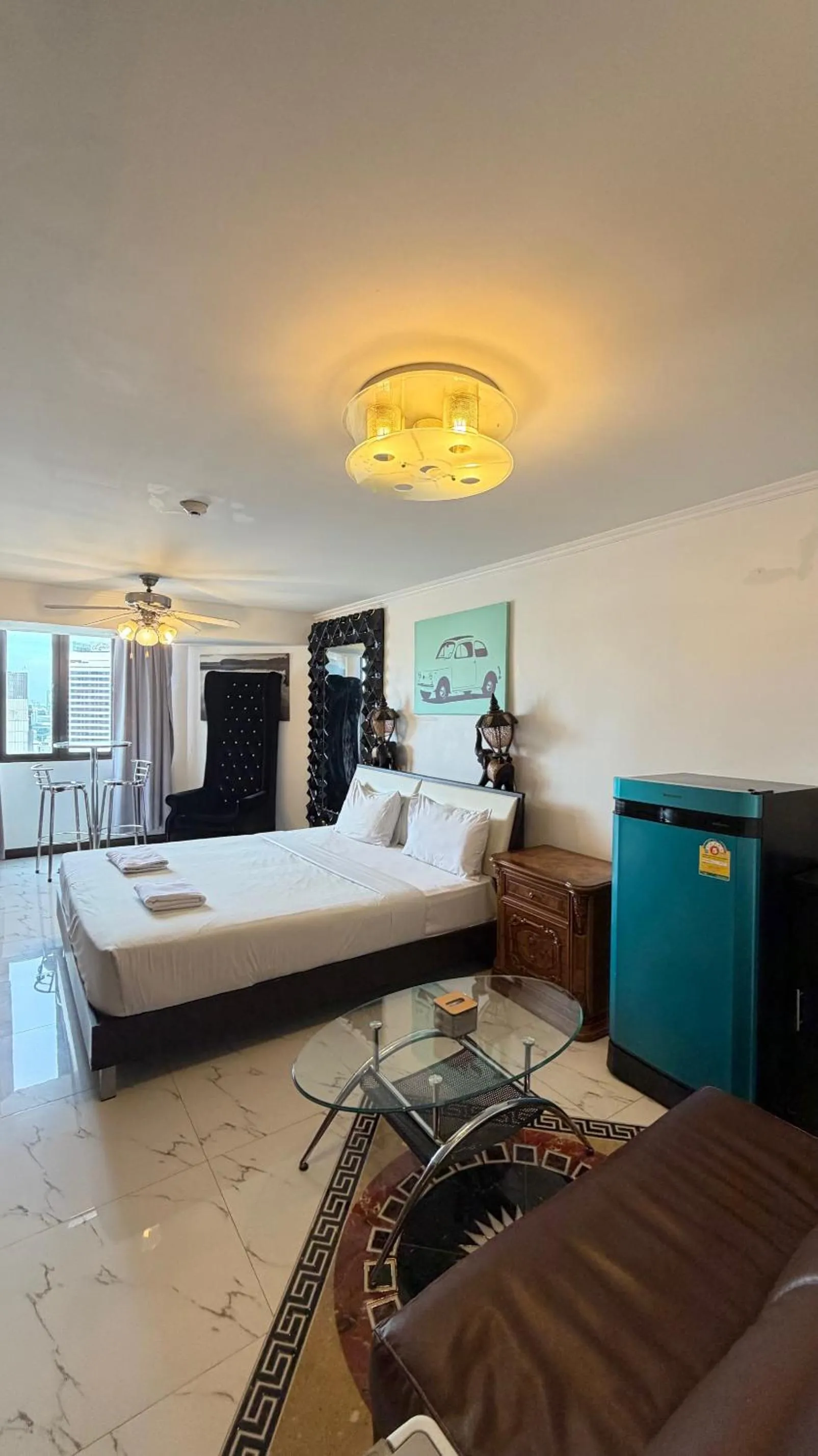 Bed in Omni Tower Direct Rooms - Apartments, Sukhumvit Soi 4