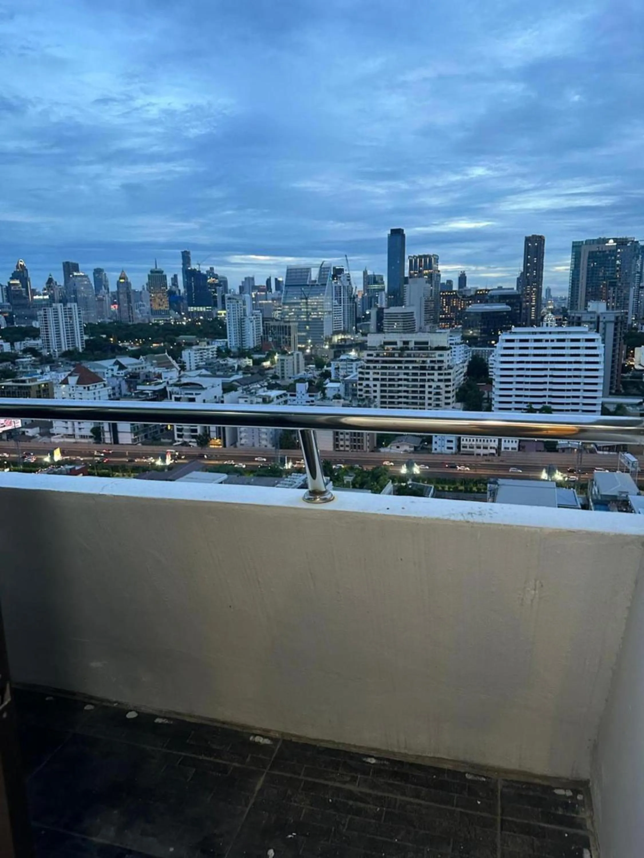 View (from property/room) in Omni Tower Direct Rooms - Apartments, Sukhumvit Soi 4