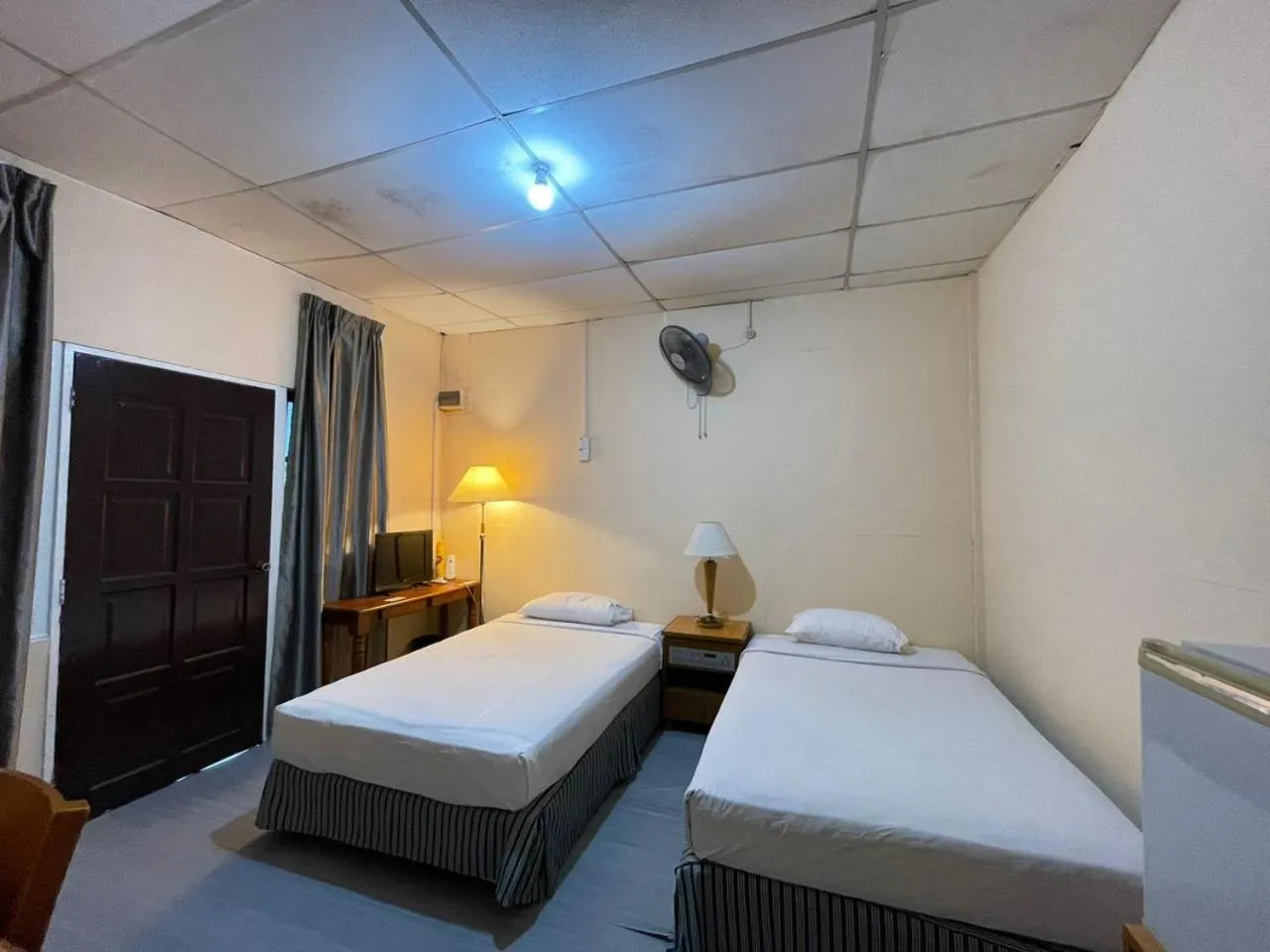 Bed in DGeting Beach Resort