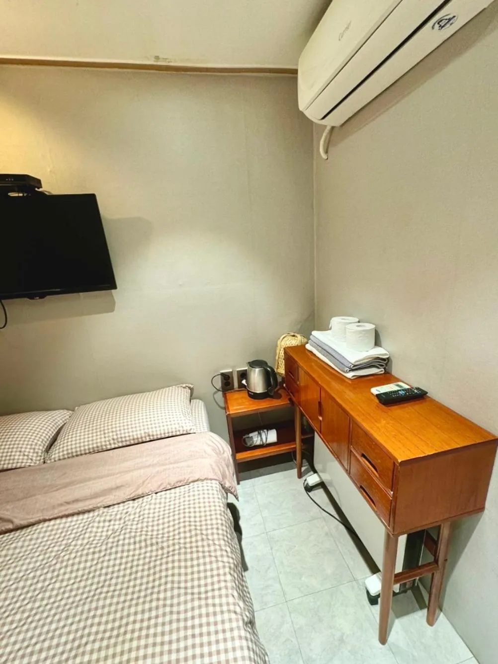 Bed in Maison Yongsan Myeongdon Hotel