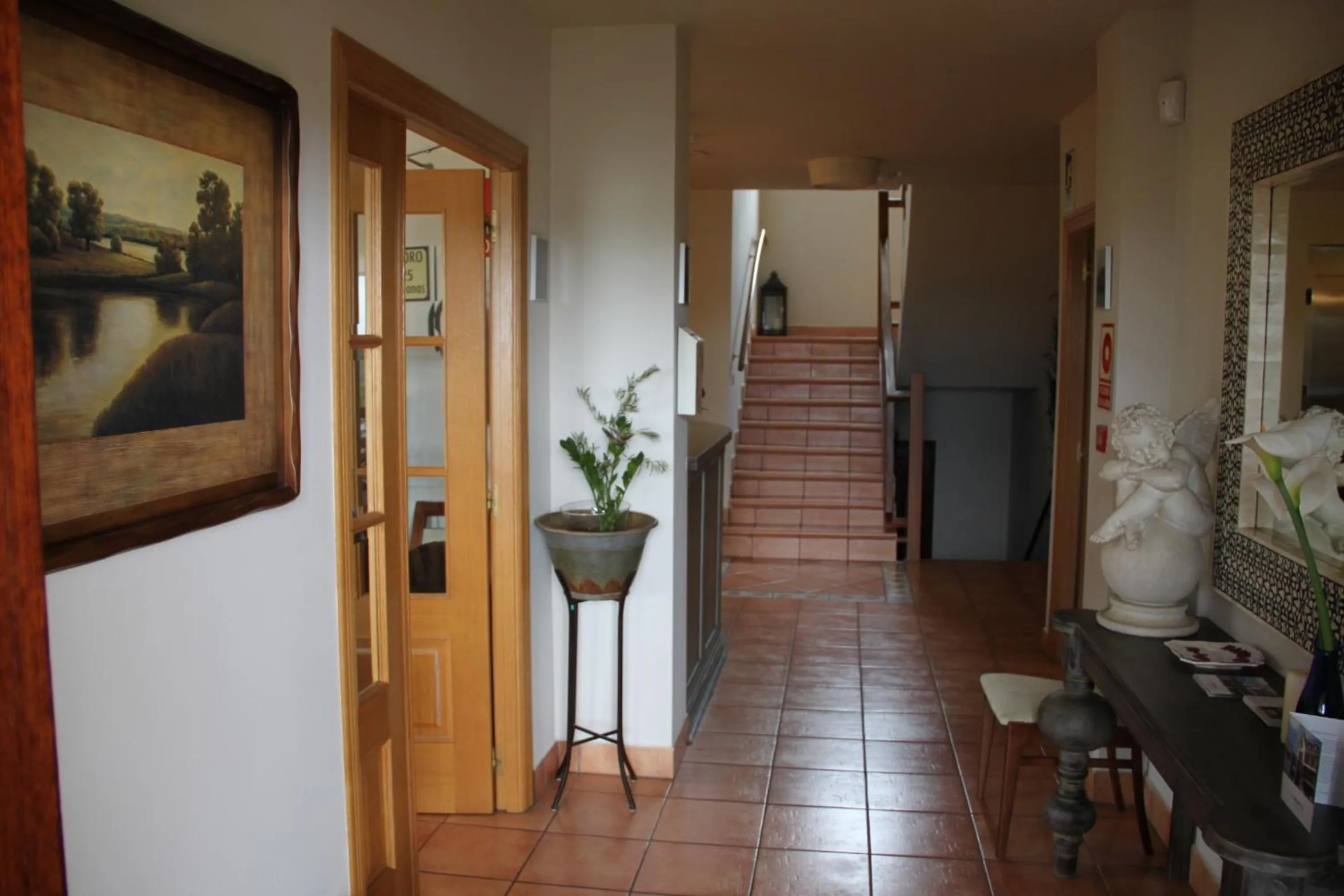 Lobby or reception in Villa Mencia