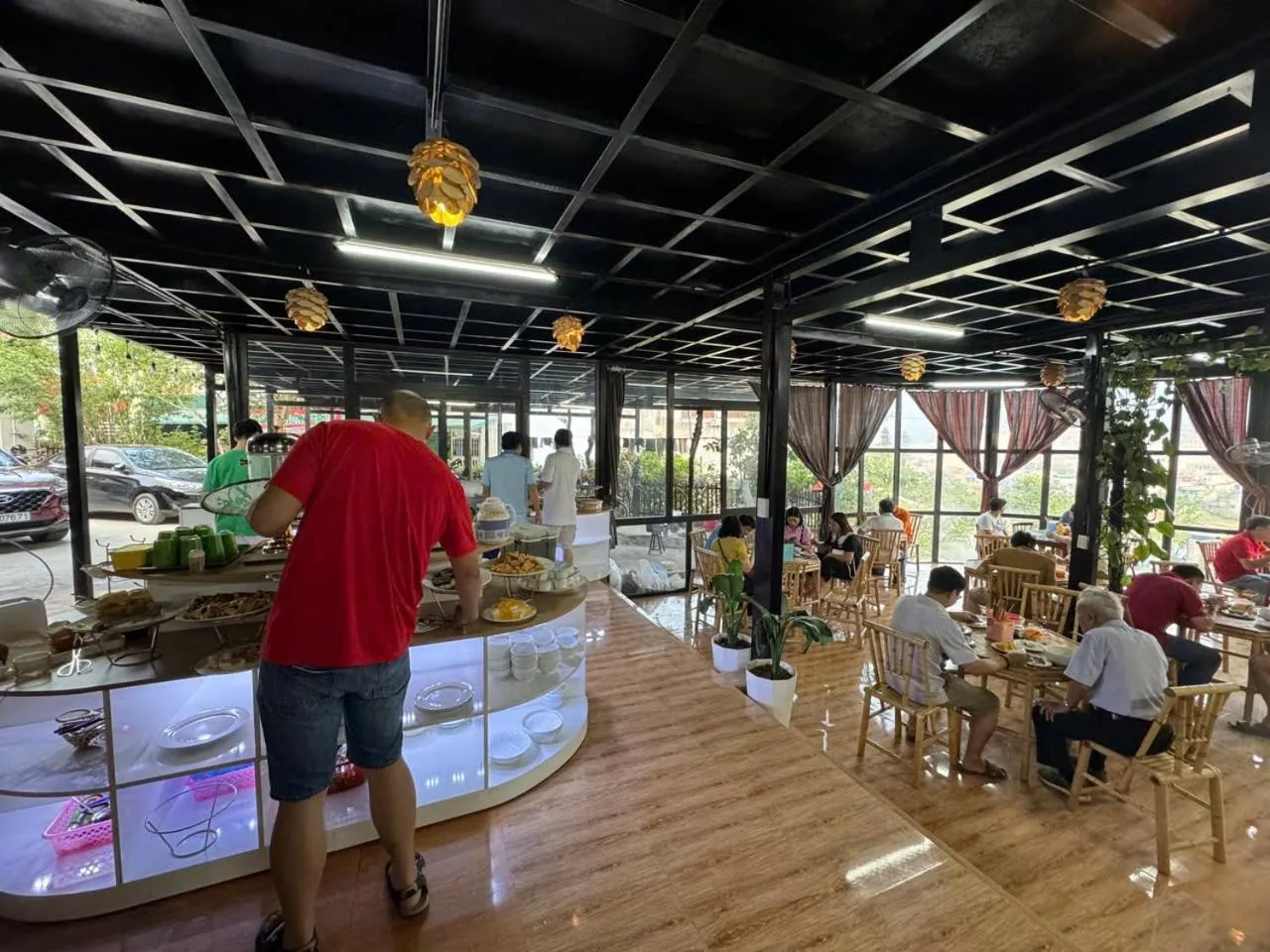 Restaurant/places to eat in Plum Homestay Đồng Văn