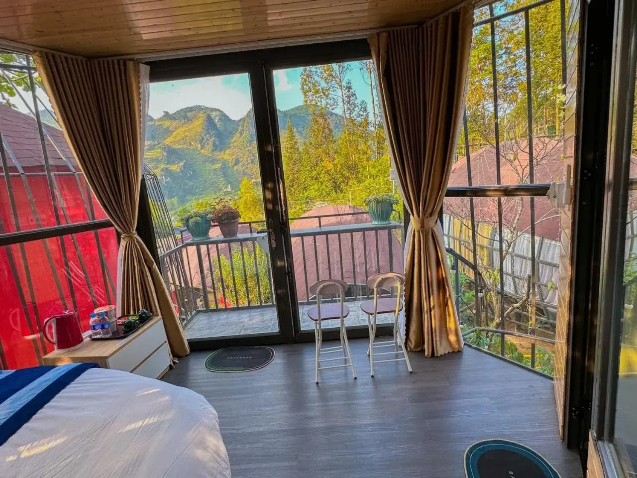 View (from property/room), Bed in Plum Homestay Đồng Văn View (from property/room), Bed in Plum Homestay Đồng Văn