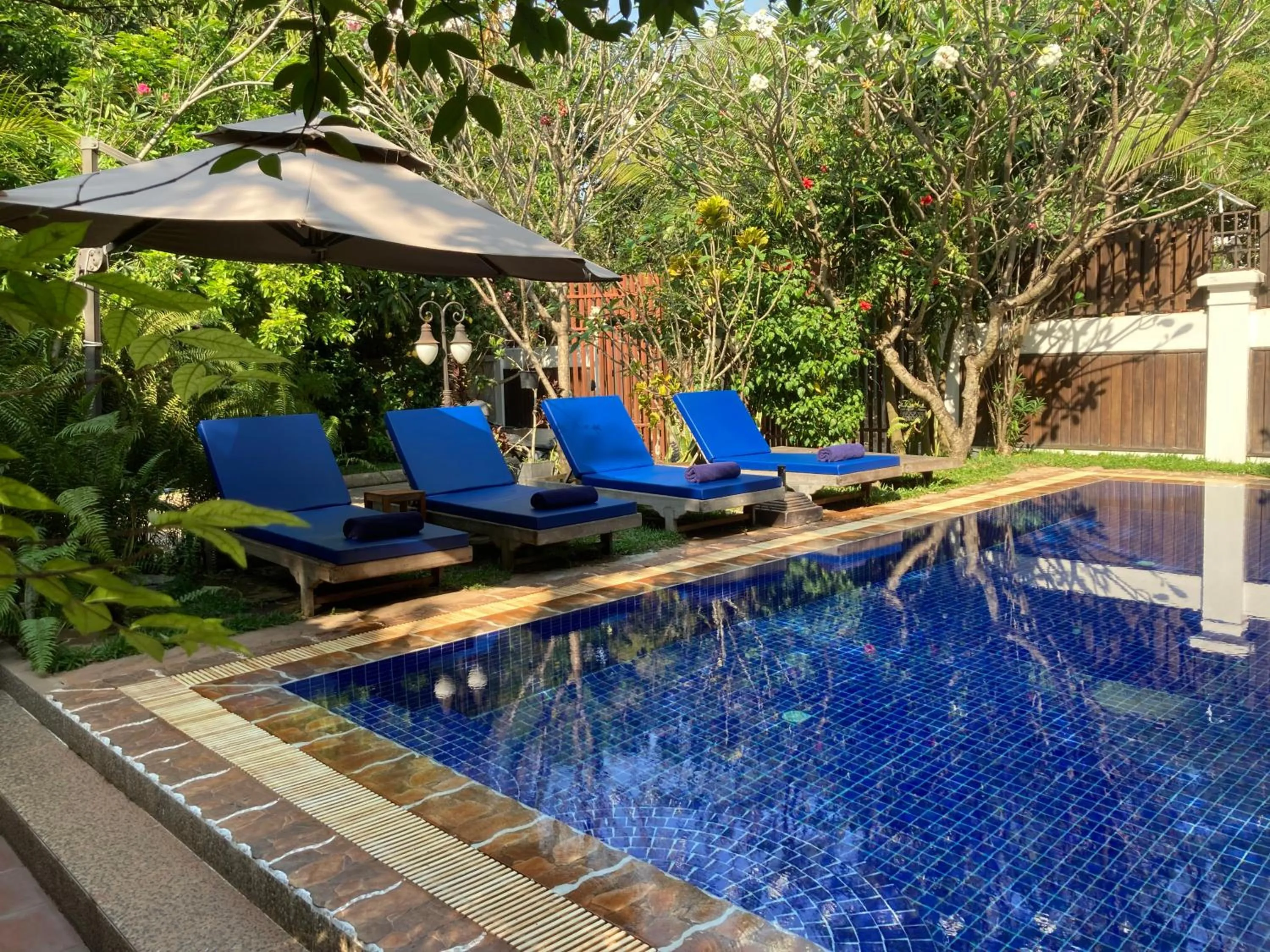 Swimming pool in Lily Pad Boutique Hotel