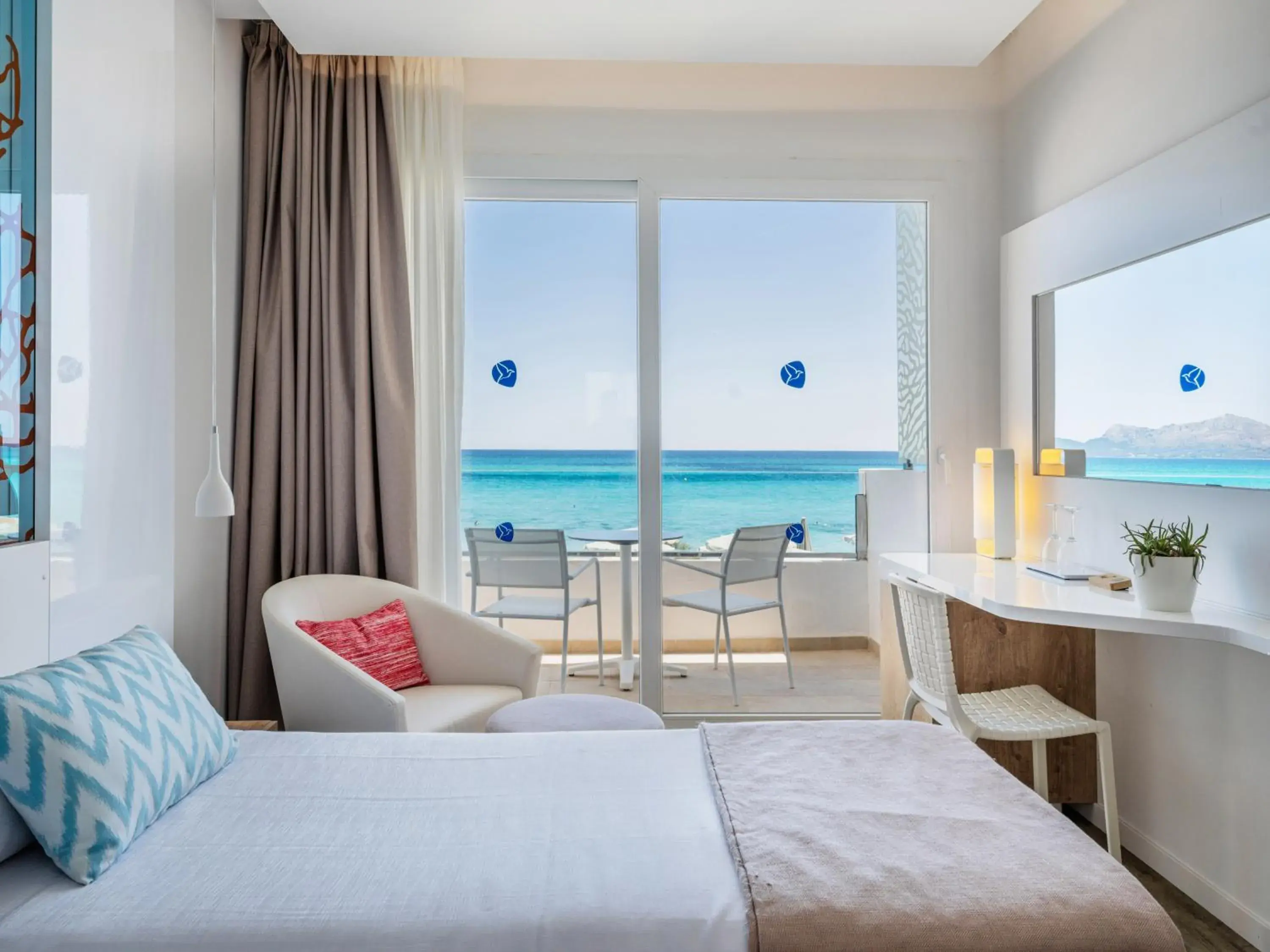Twin Room with Sea View in The Sea Hotel by Grupotel - Adults Only Twin Room with Sea View in The Sea Hotel by Grupotel - Adults Only