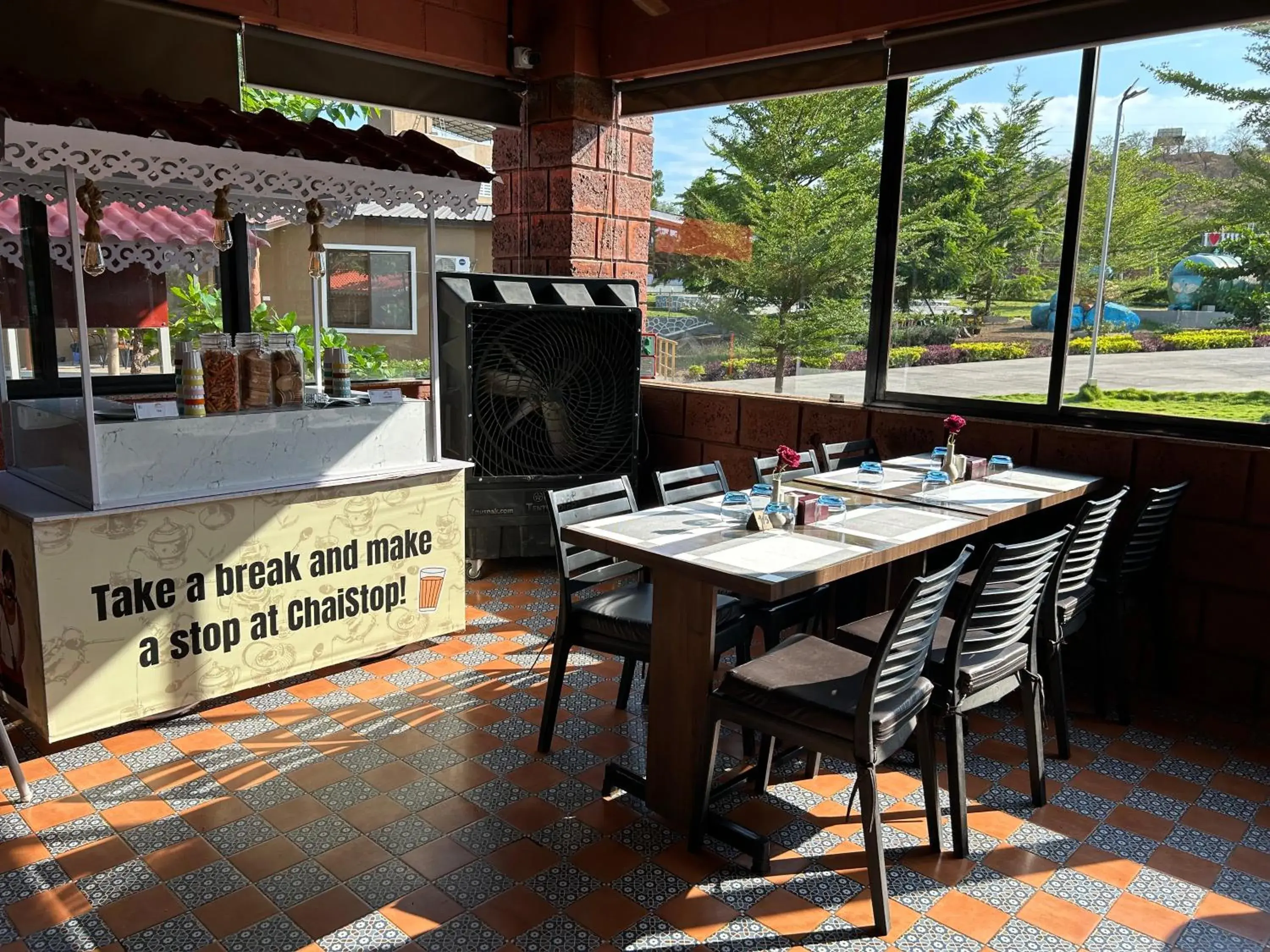 Restaurant/places to eat in HillRock Resort & Villas, Neral-Karjat Restaurant/places to eat in HillRock Resort & Villas, Neral-Karjat