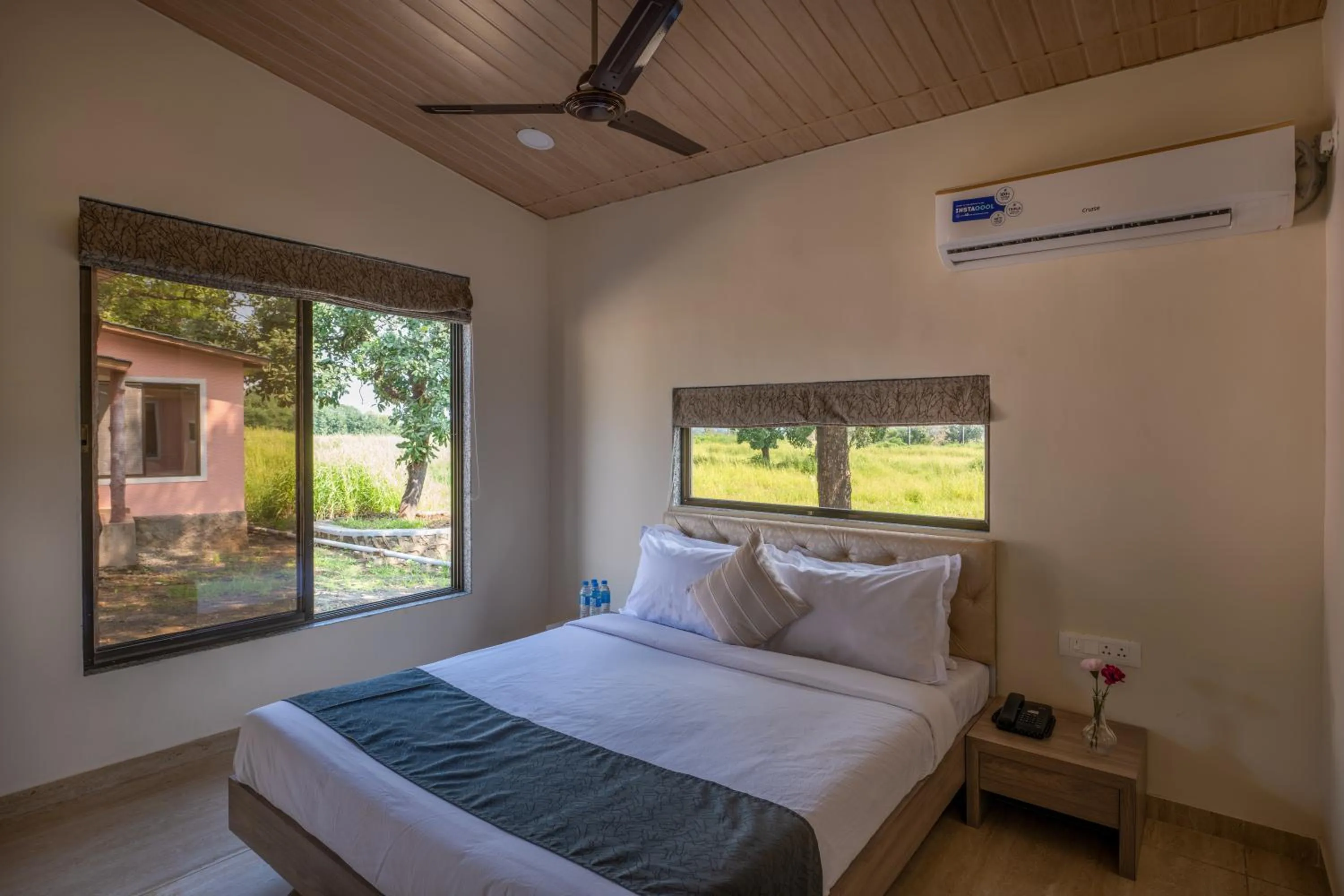 Bed in HillRock Resort & Villas, Neral-Karjat