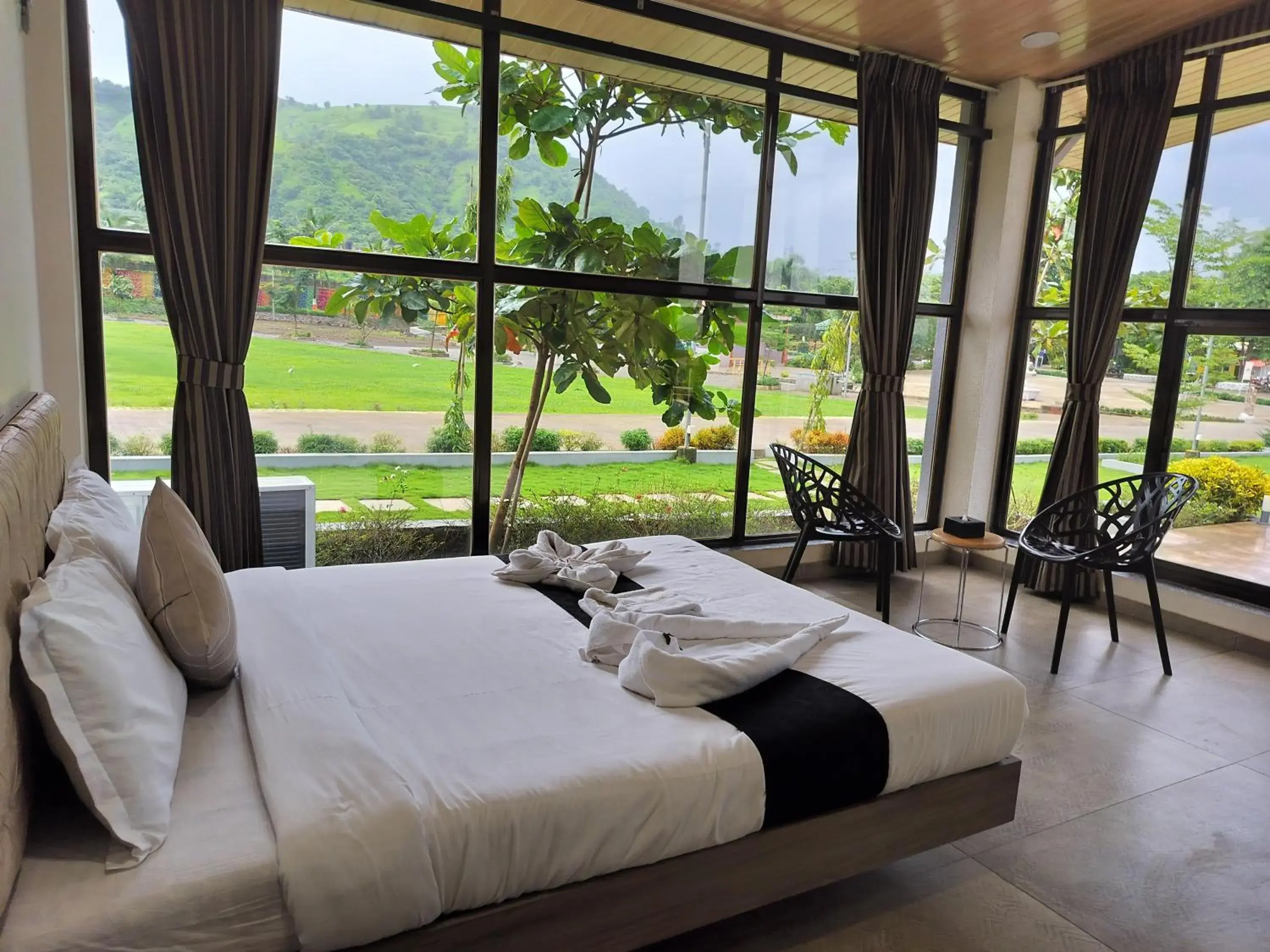 View (from property/room), Bed in HillRock Resort & Villas, Neral-Karjat View (from property/room), Bed in HillRock Resort & Villas, Neral-Karjat