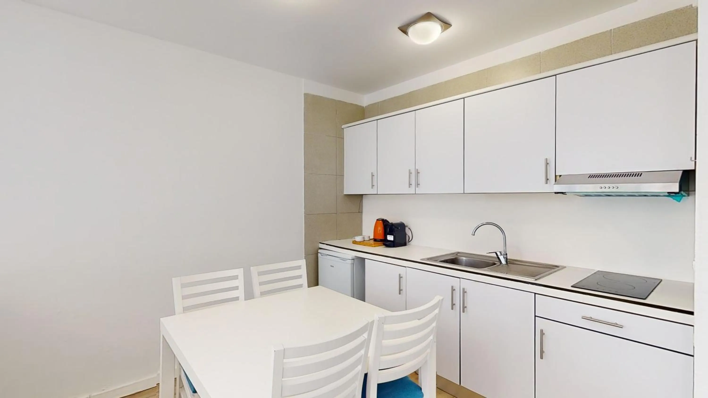 kitchen in HYB Eurocalas