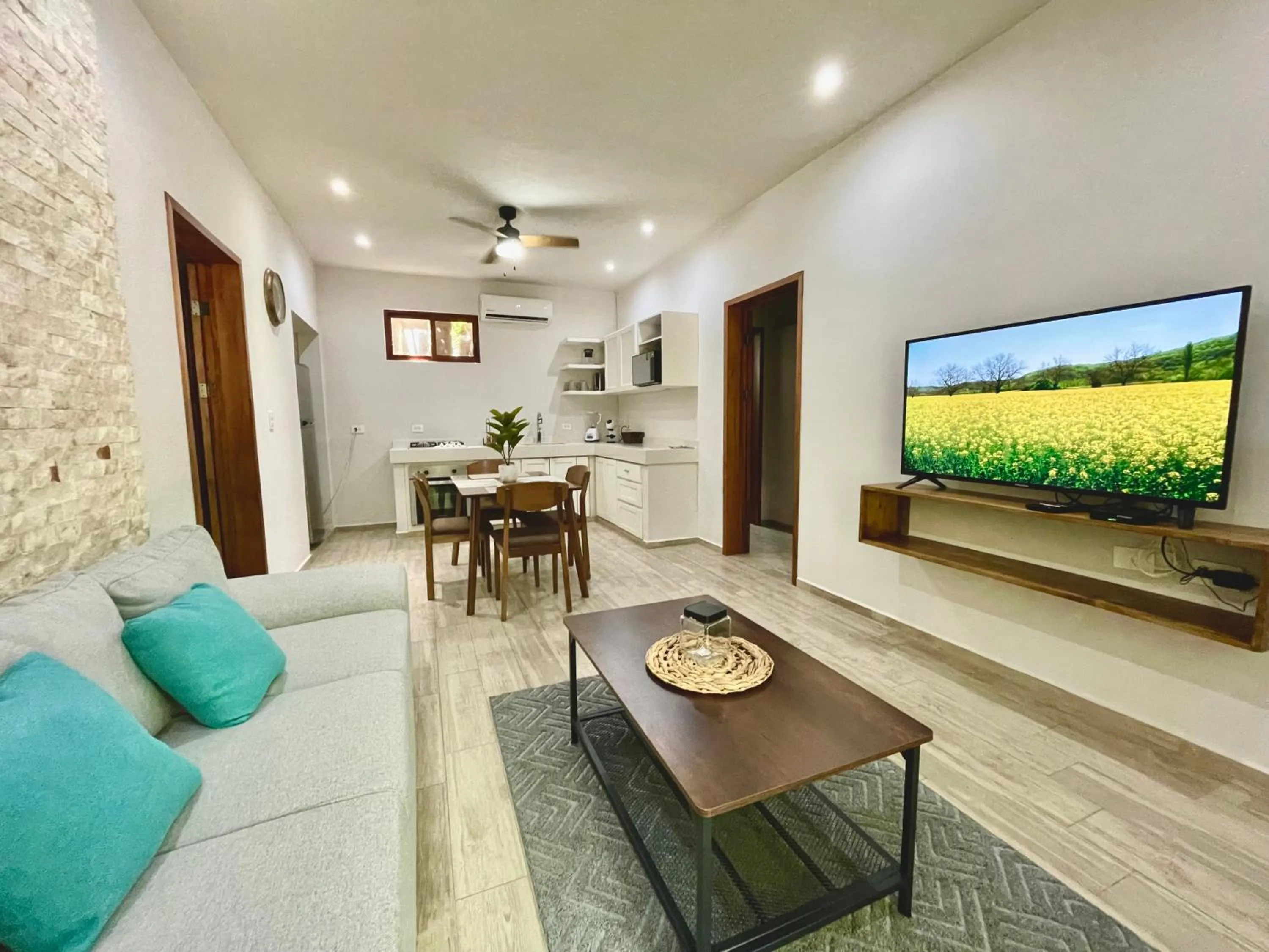 TV and multimedia in Aldea Xaan Ha Tulum