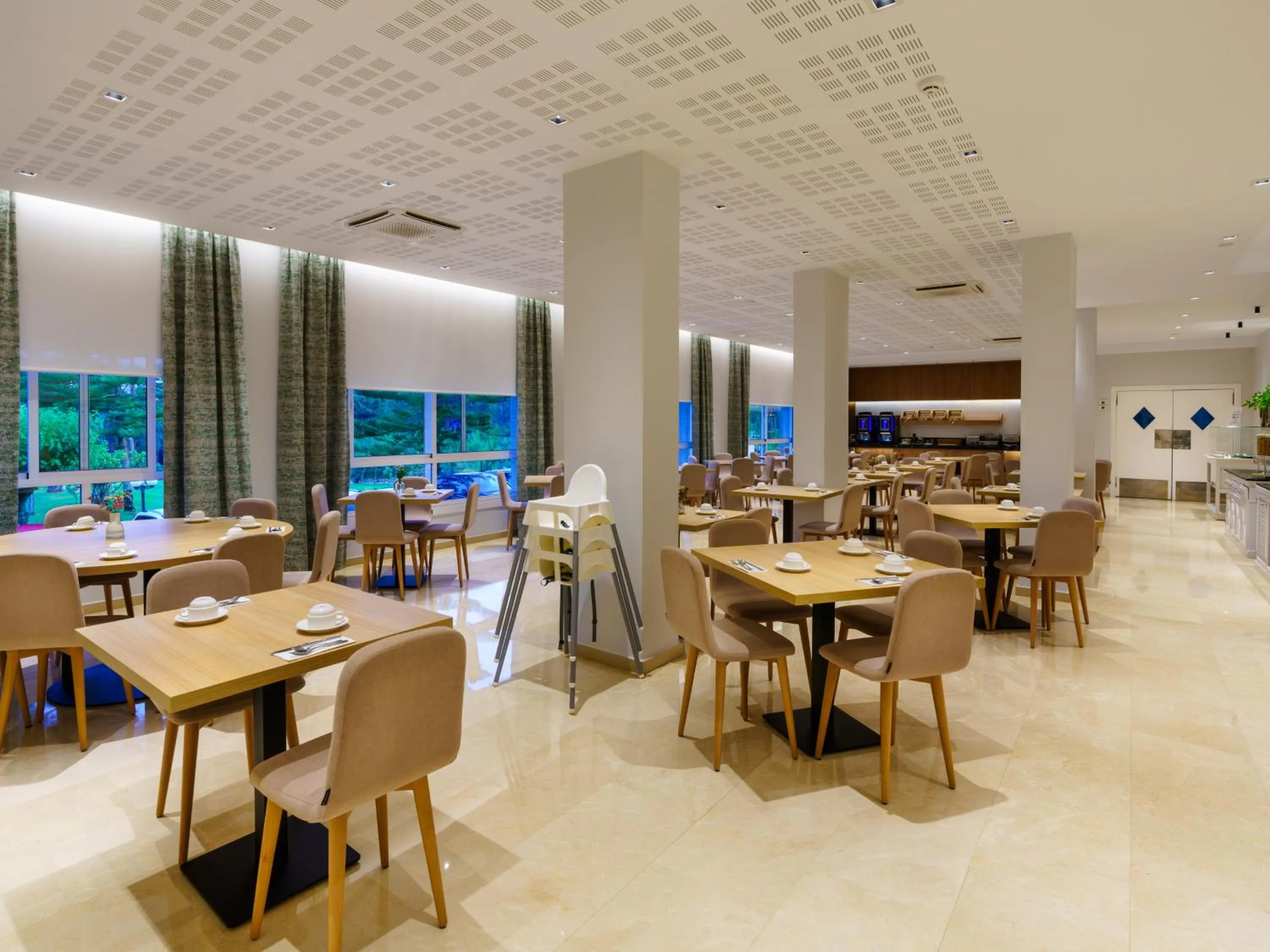 Restaurant/places to eat in Hotel Spa Atlántico San Vicente do Mar