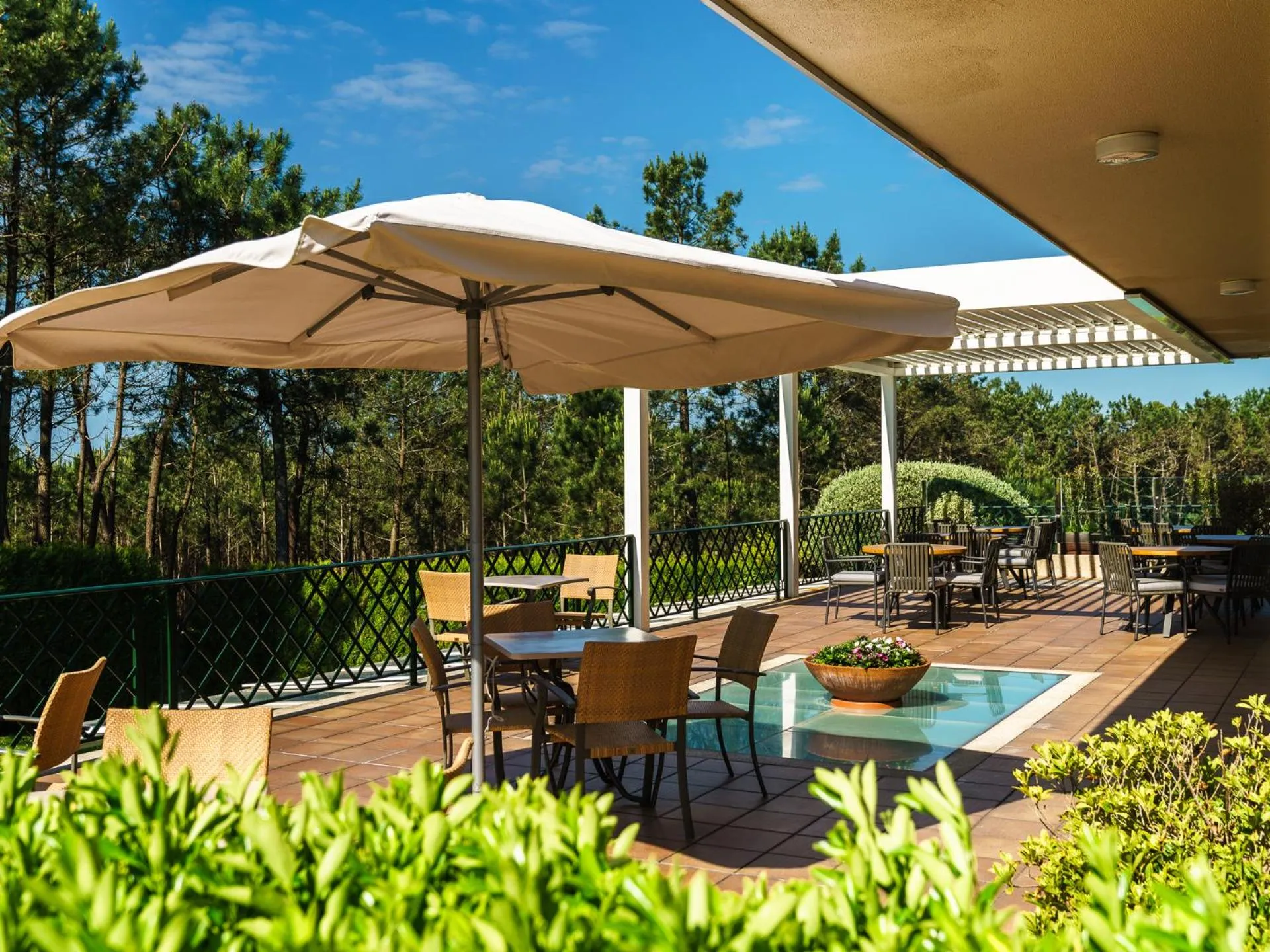 Property building in Hotel Spa Atlántico San Vicente do Mar