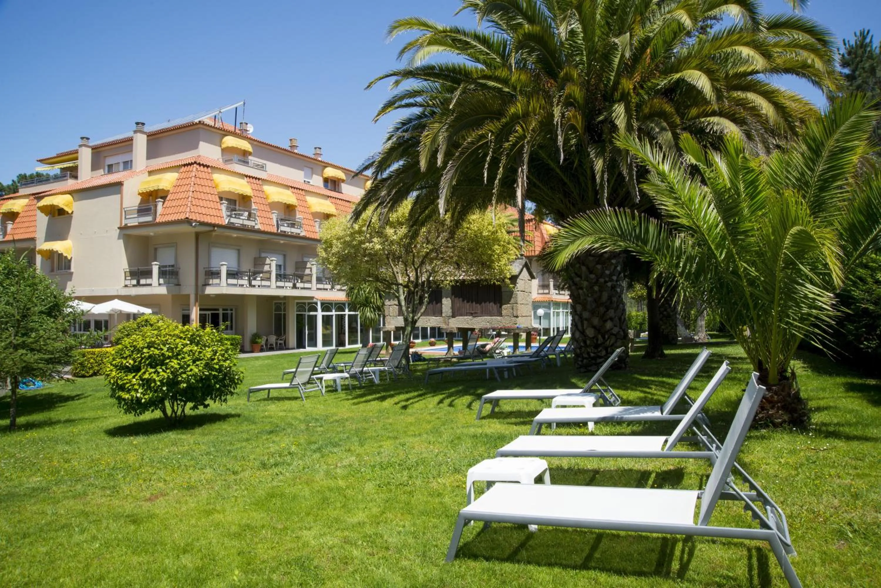 Garden in Hotel Spa Atlántico San Vicente do Mar