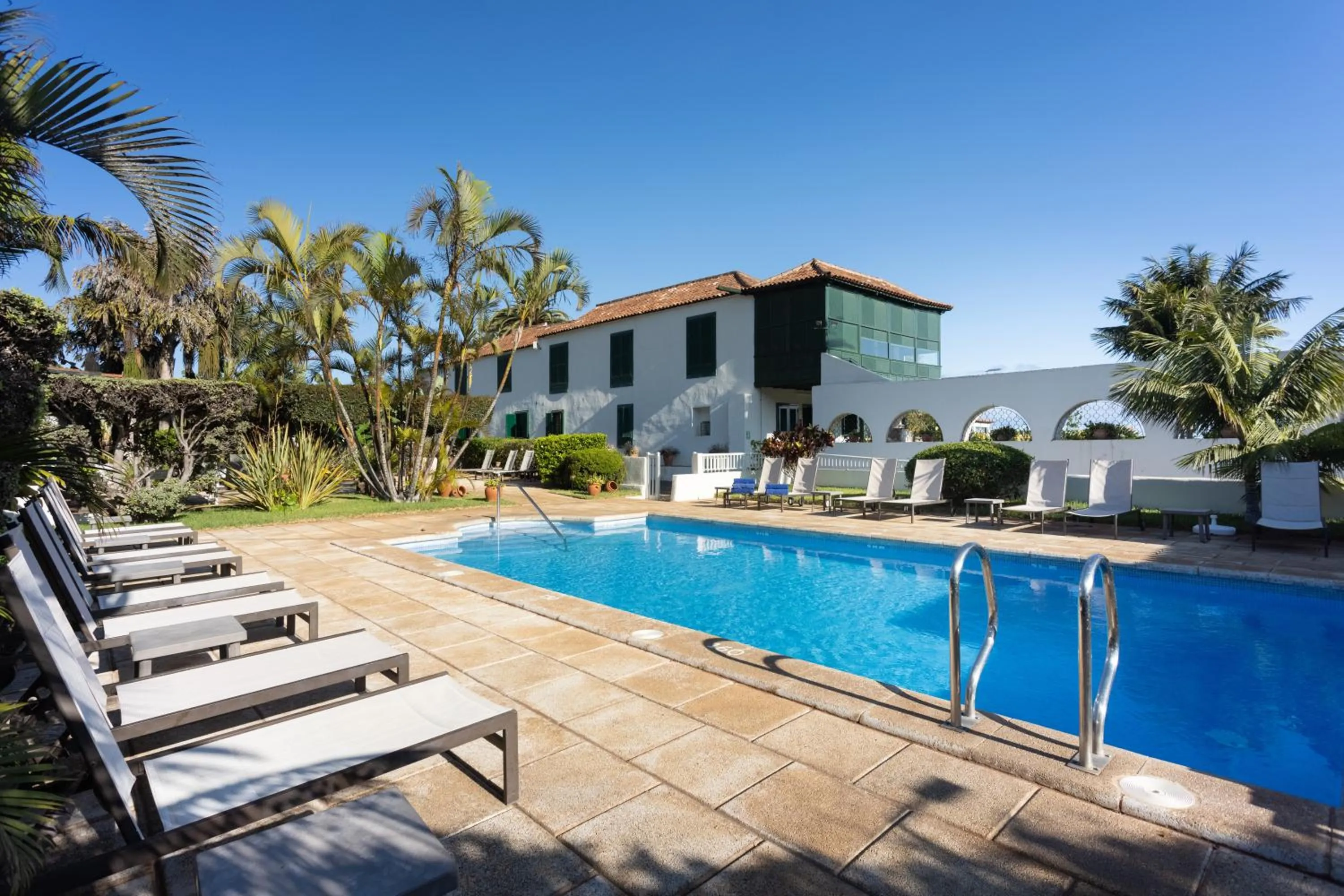 Pool view in Hotel El Patio