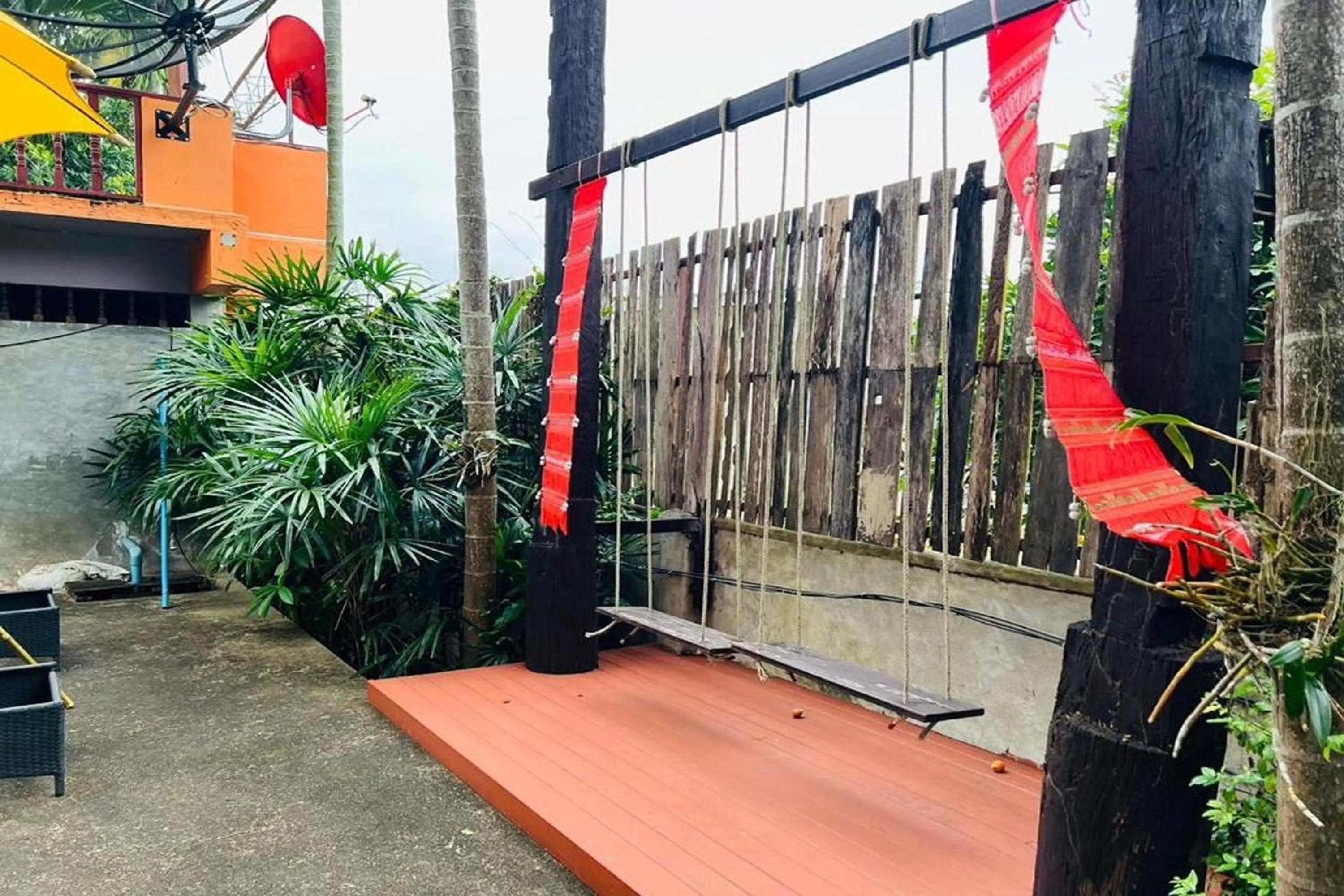 Garden in Amethyst Hotel Chiang Mai