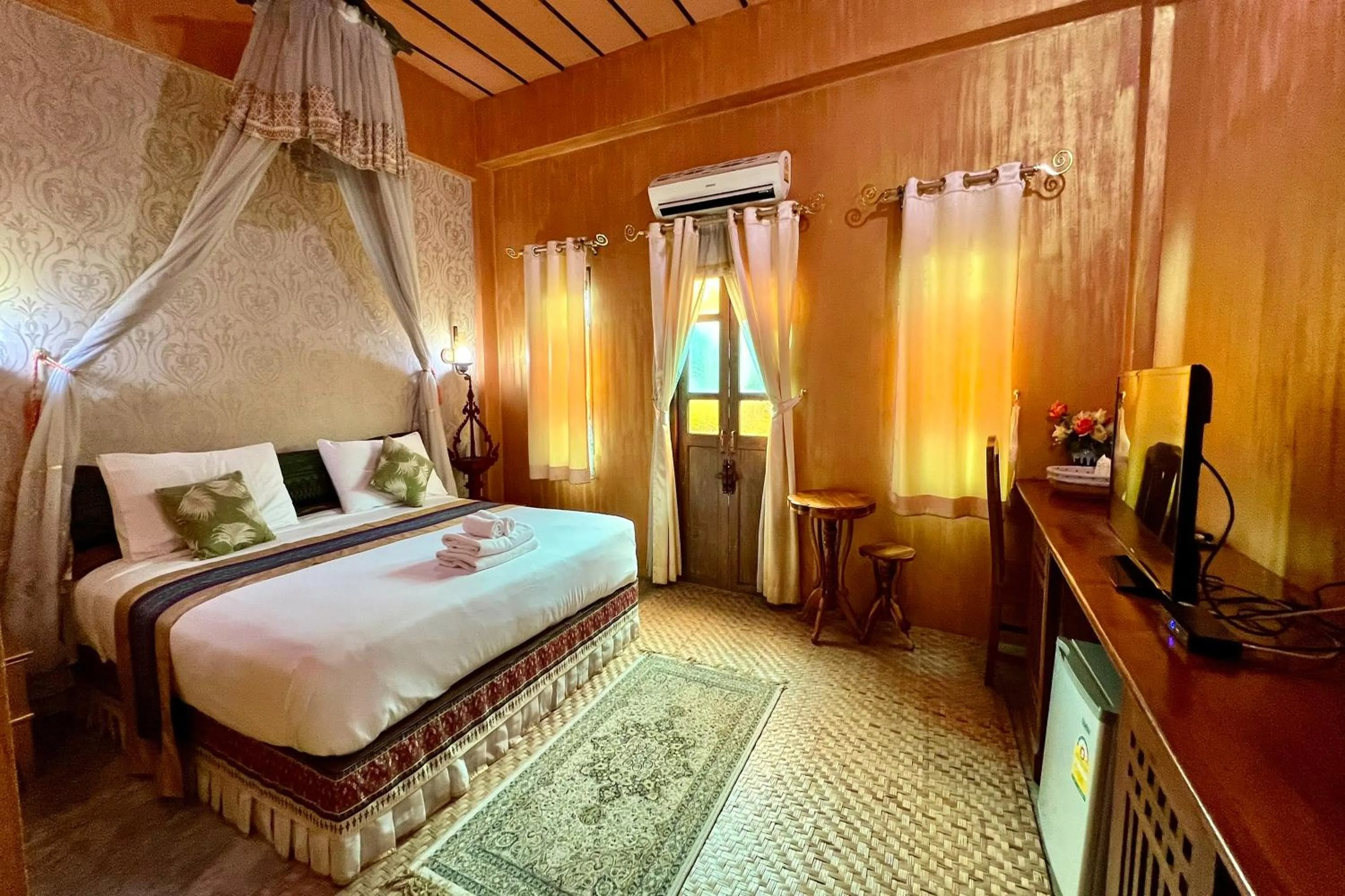 Bed in Amethyst Hotel Chiang Mai