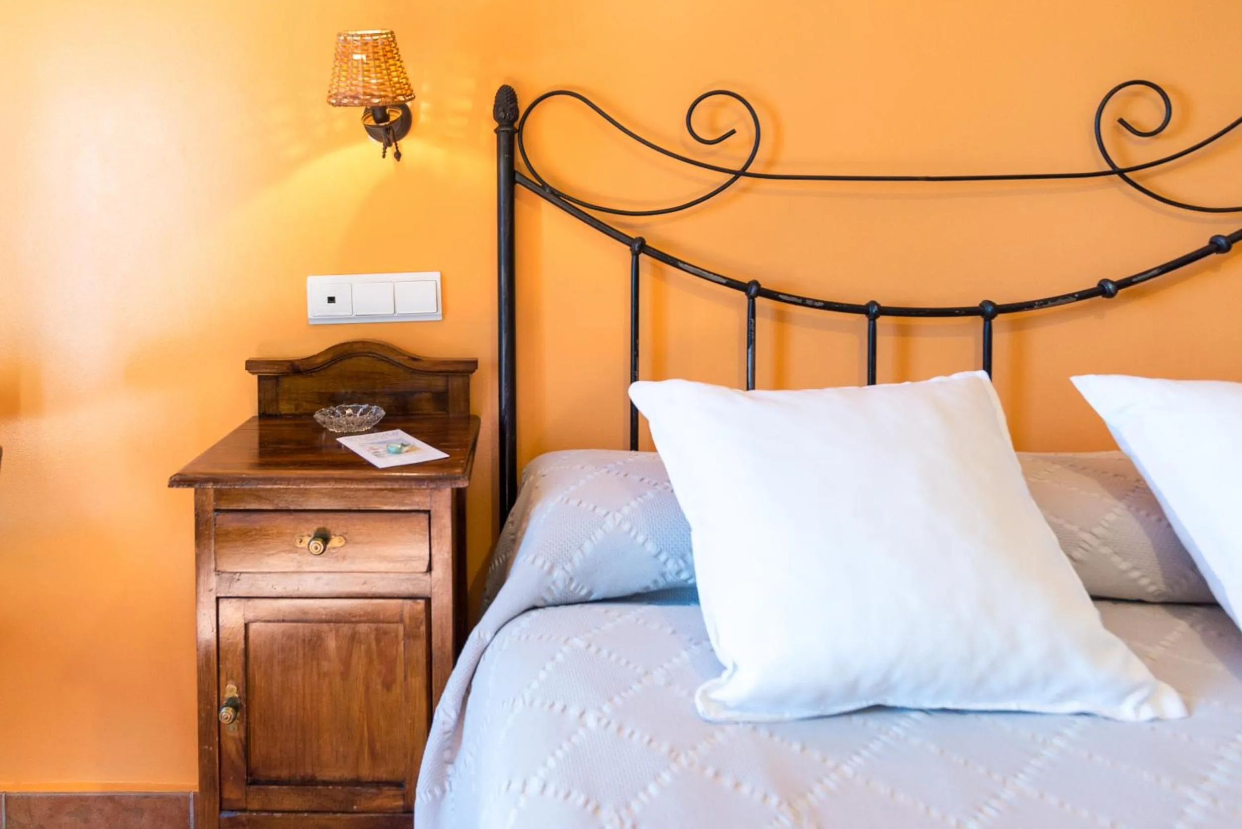 Decorative detail, Bed in Hostal El Escudo de Mijas