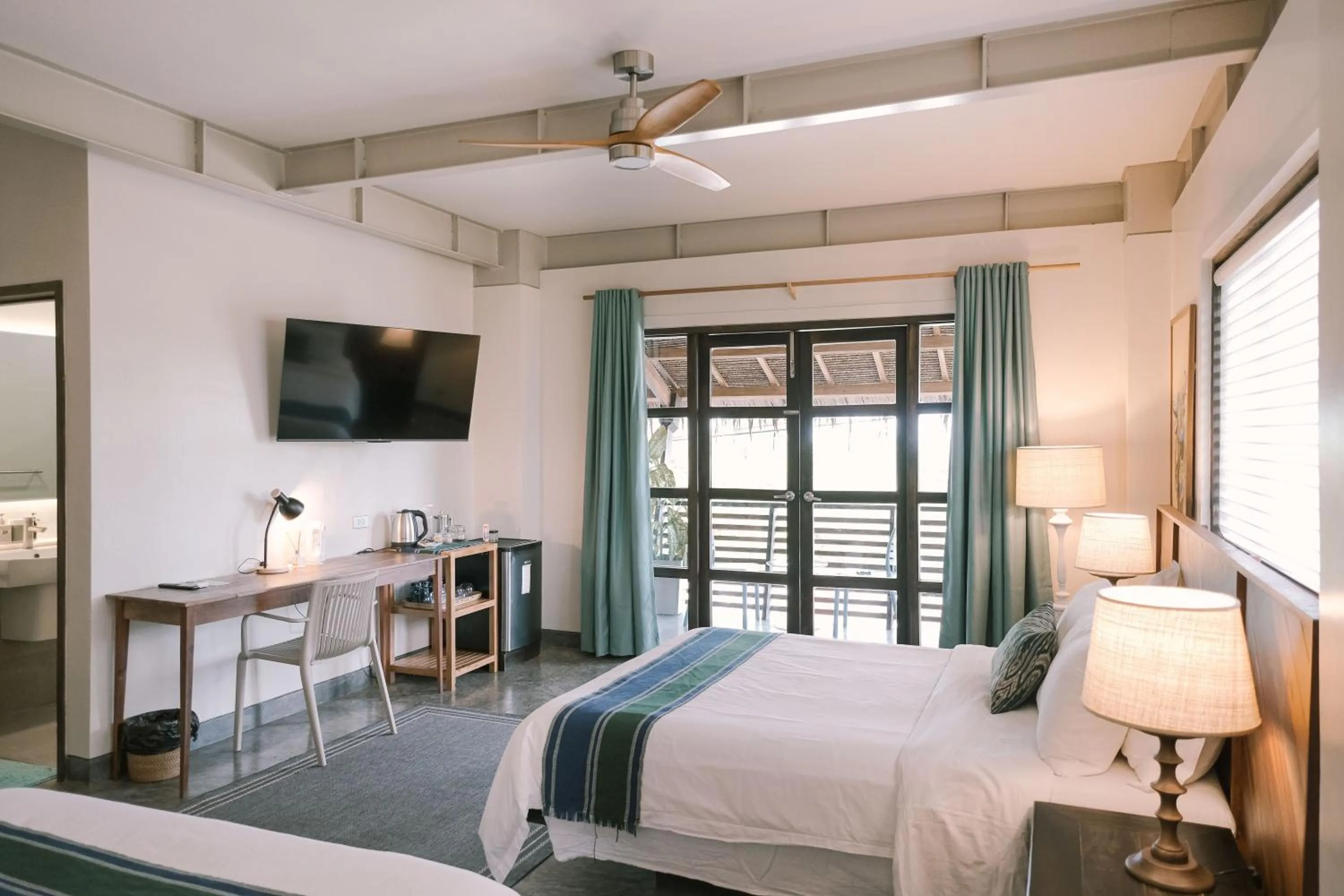 Bed in Kaimana Resort Siargao