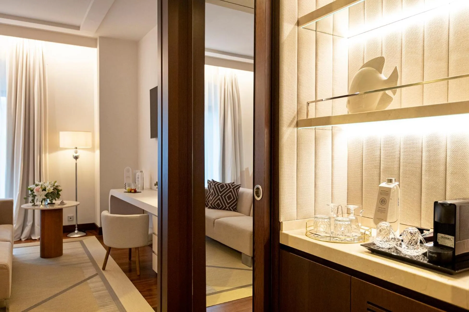 Photo of the whole room, Bed in Hospes Amérigo, Alicante, a Member of Design Hotels