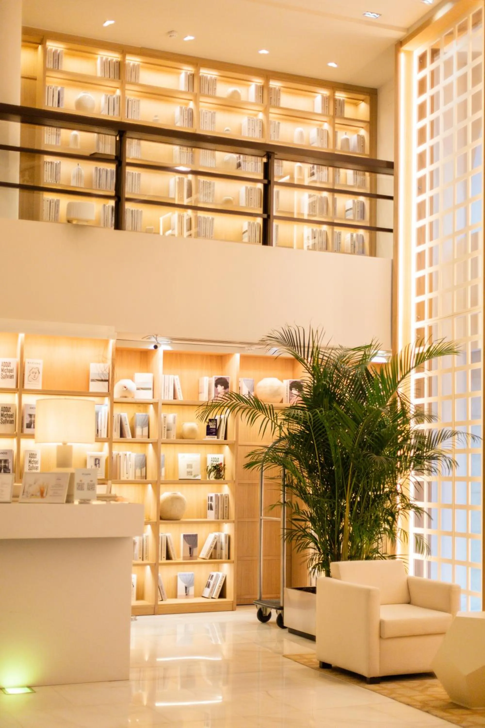 Lobby or reception in Hospes Amérigo, Alicante, a Member of Design Hotels