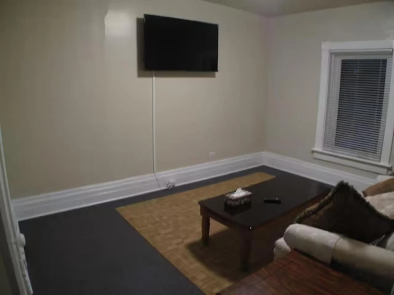 Seating area in Wolseley the heart of the city !