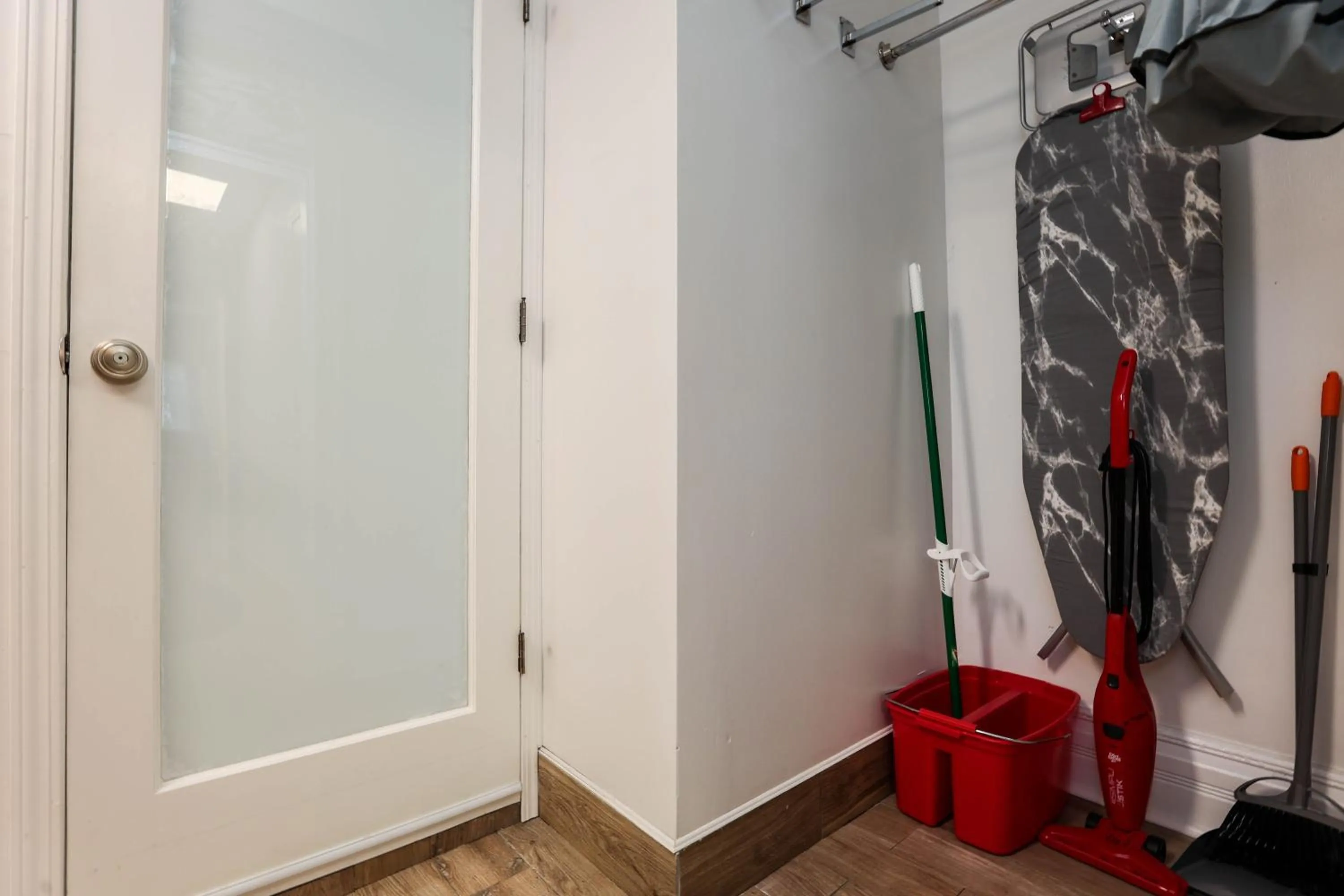 Bathroom in Wolseley the heart of the city !