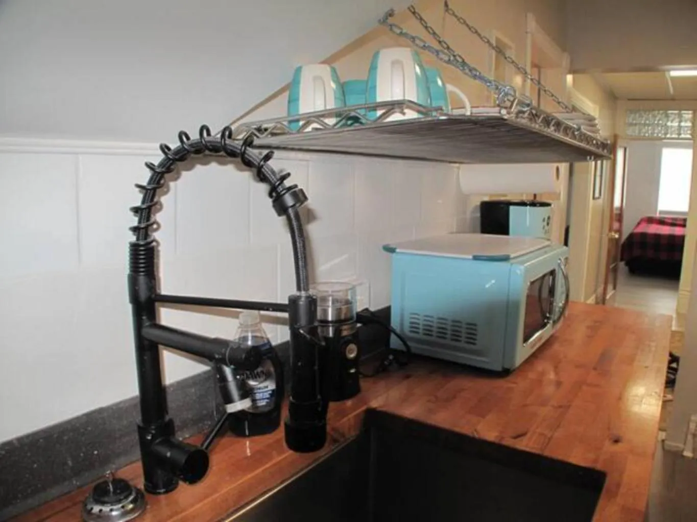 Kitchen or kitchenette, Bed in Wolseley the heart of the city !