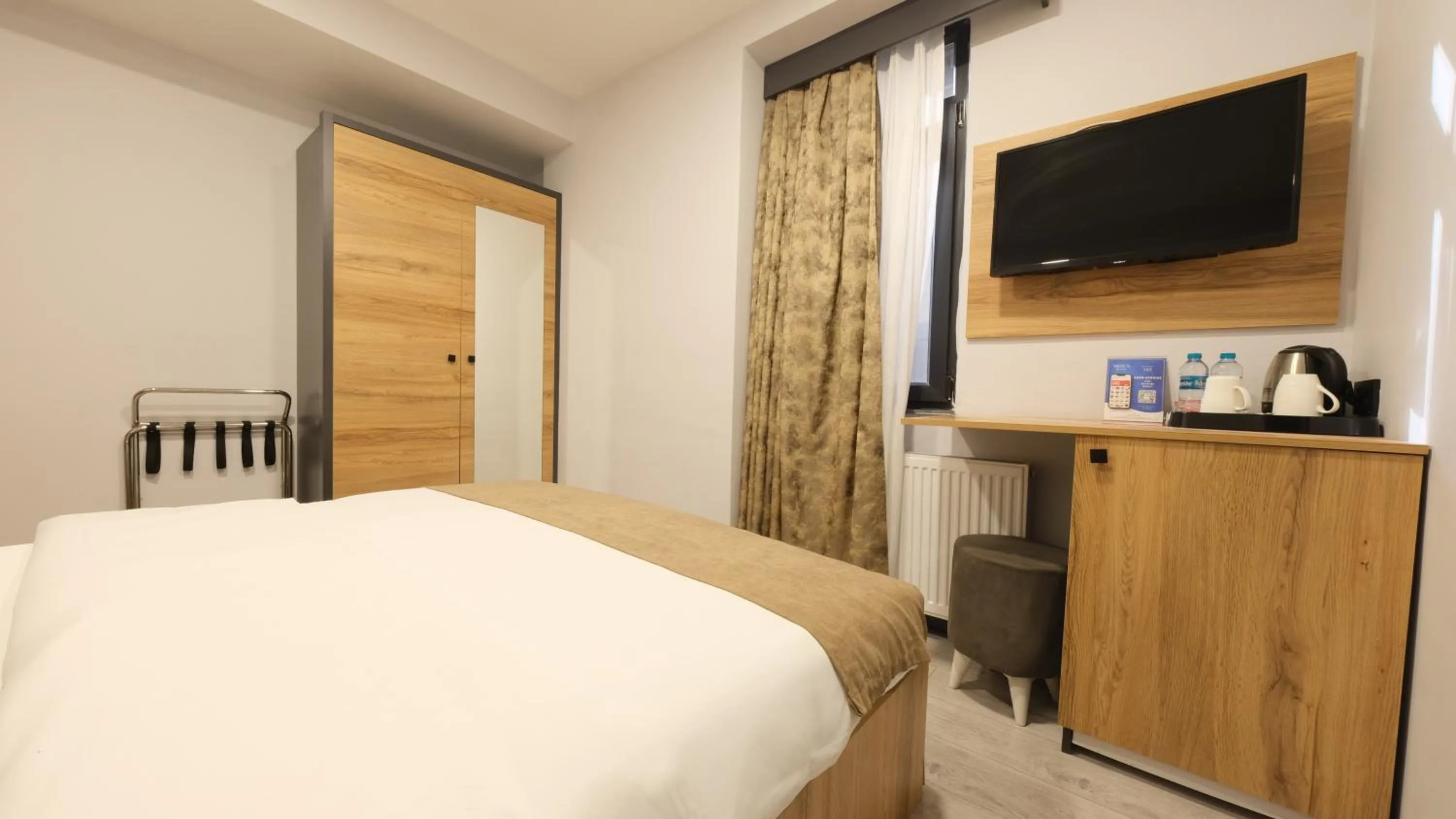 Bed in Sirius Hotel Deluxe