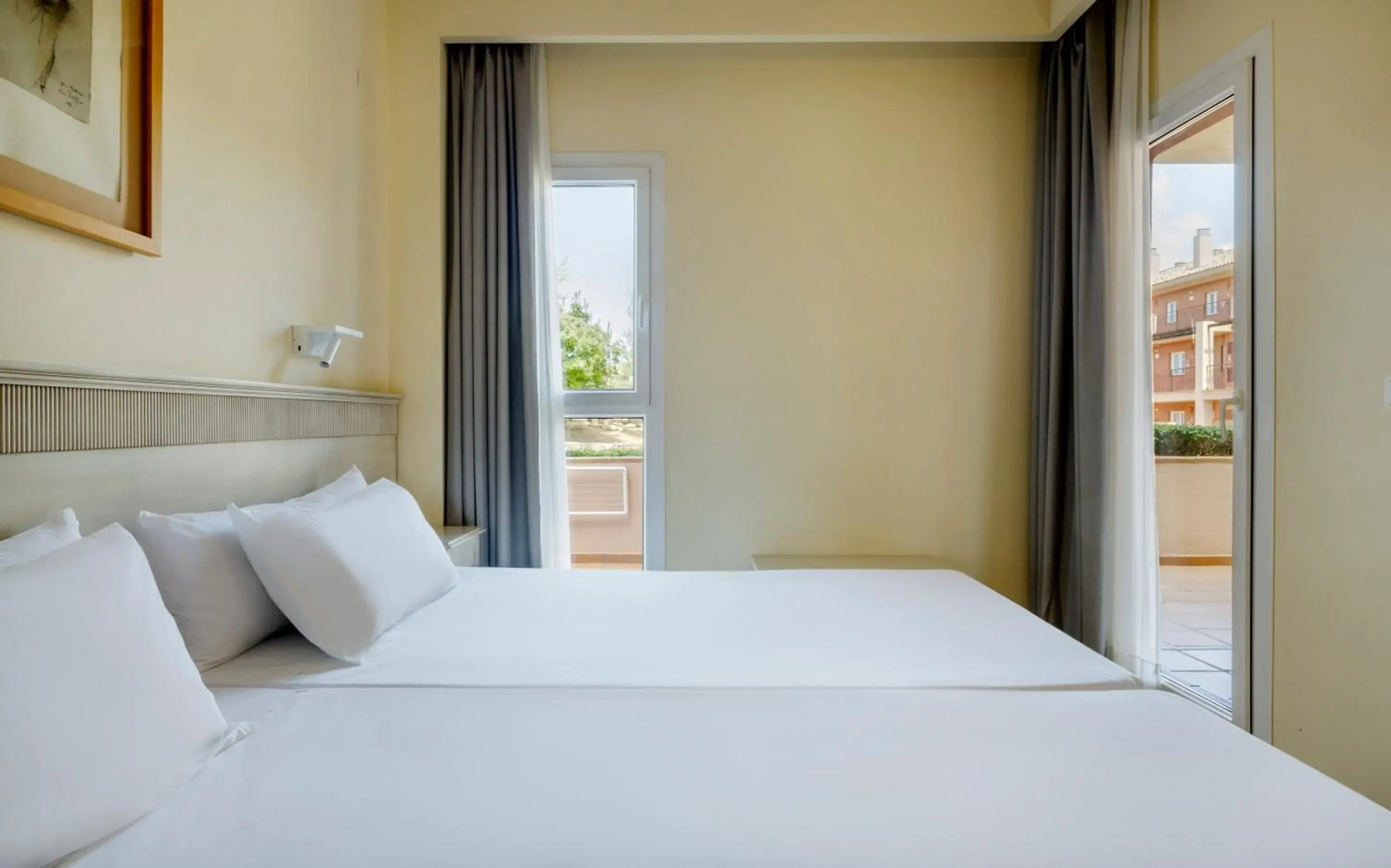 Two-Bedroom Apartment (4 Adults) in Ilunion Sancti Petri Two-Bedroom Apartment (4 Adults) in Ilunion Sancti Petri