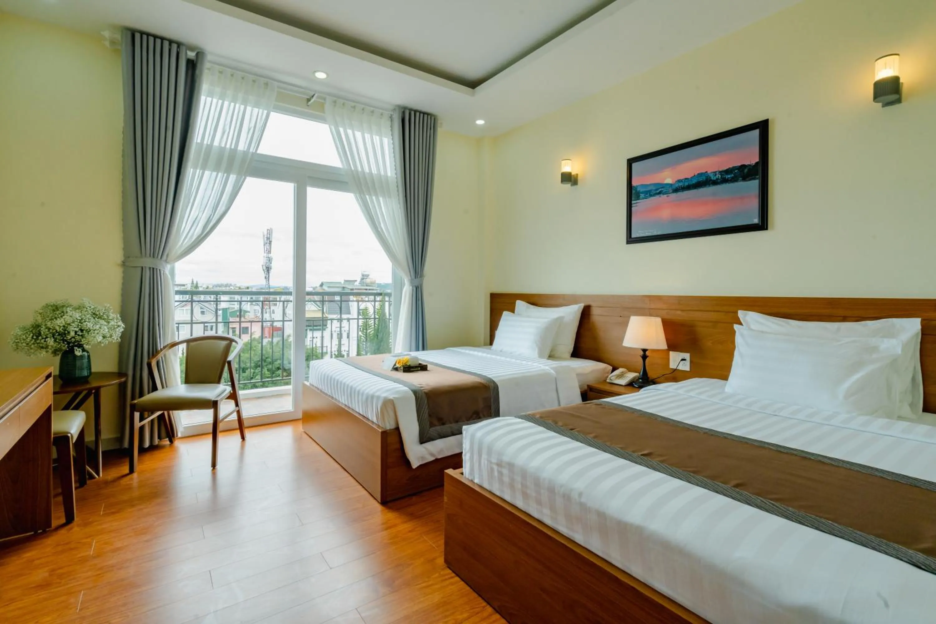 Photo of the whole room, Bed in Bombo DaLat Hotel