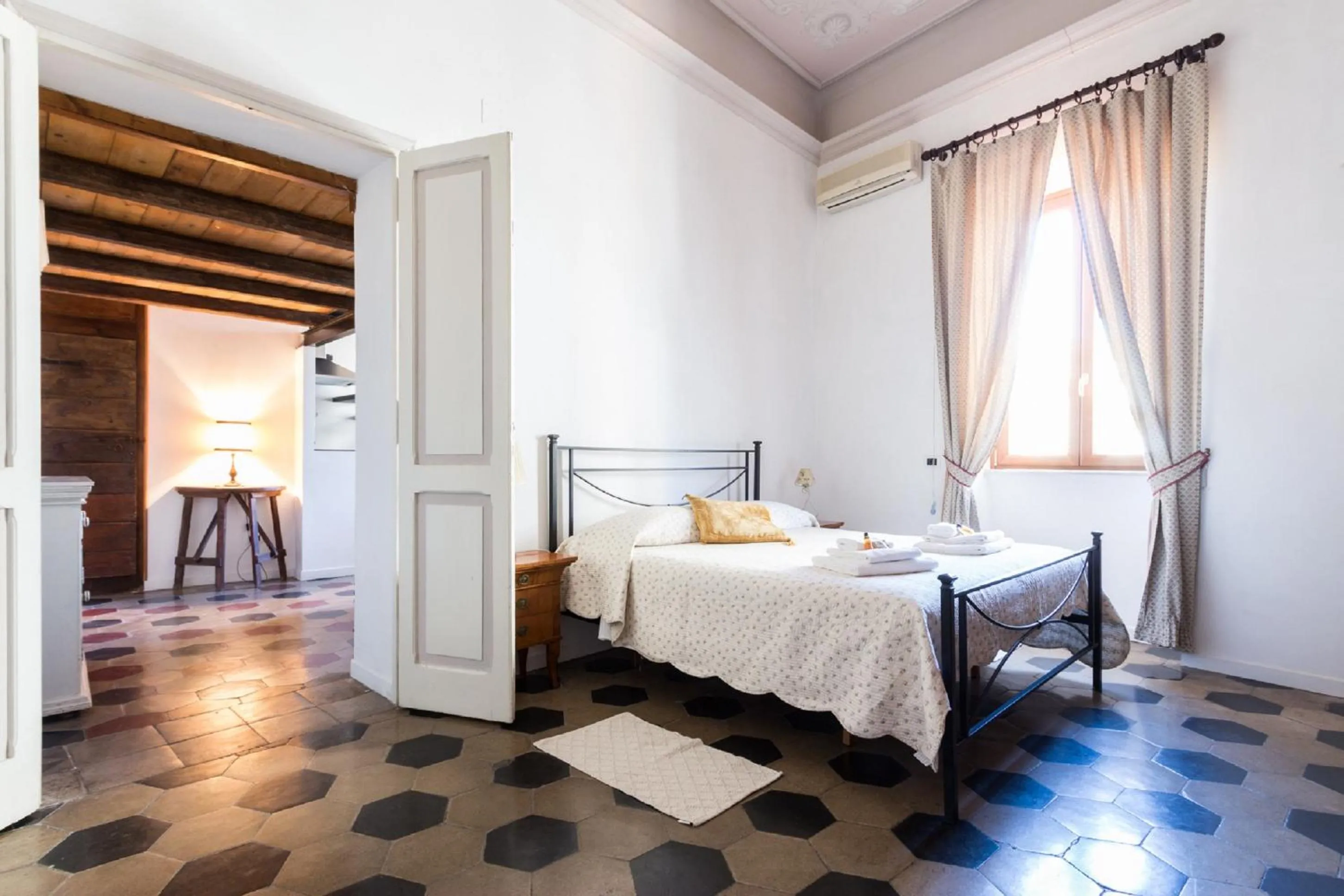 Sunny Apartment Navona Square