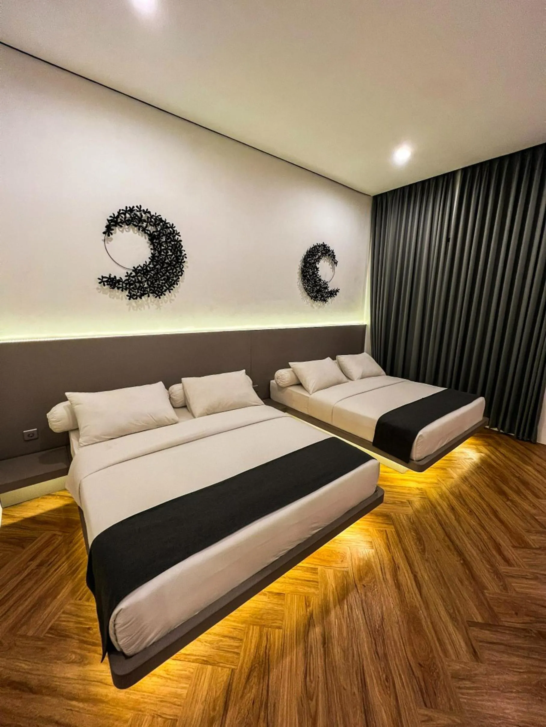 Bed in LeRoca Villa