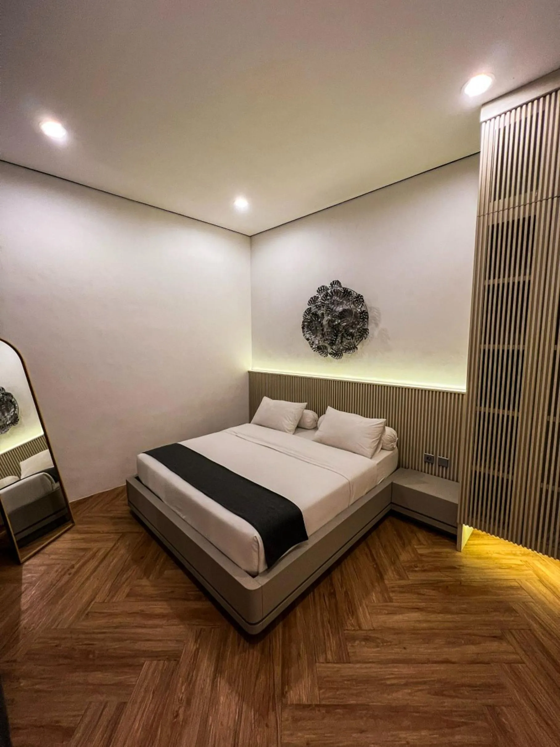 Bed in LeRoca Villa