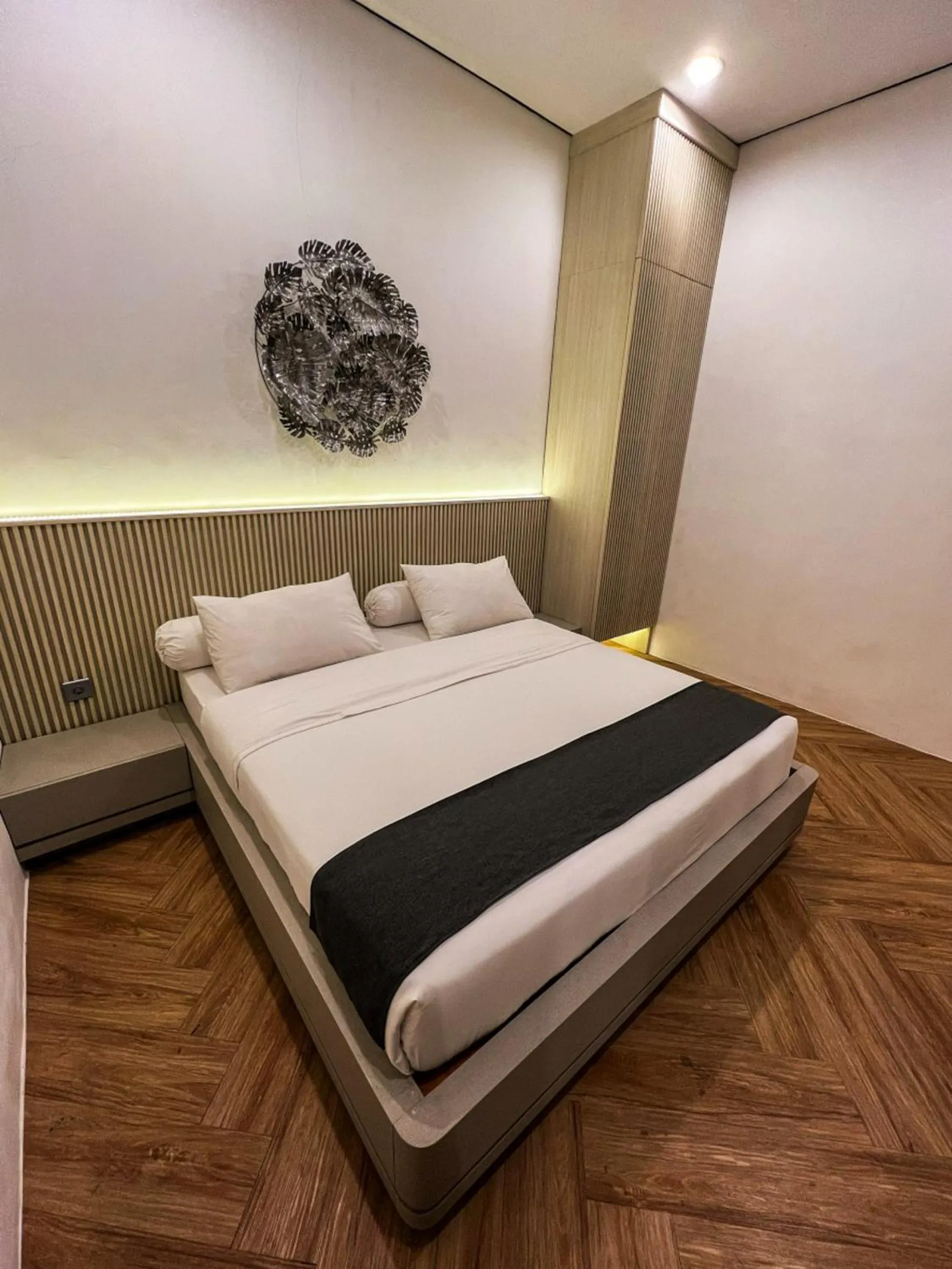 Bed in LeRoca Villa