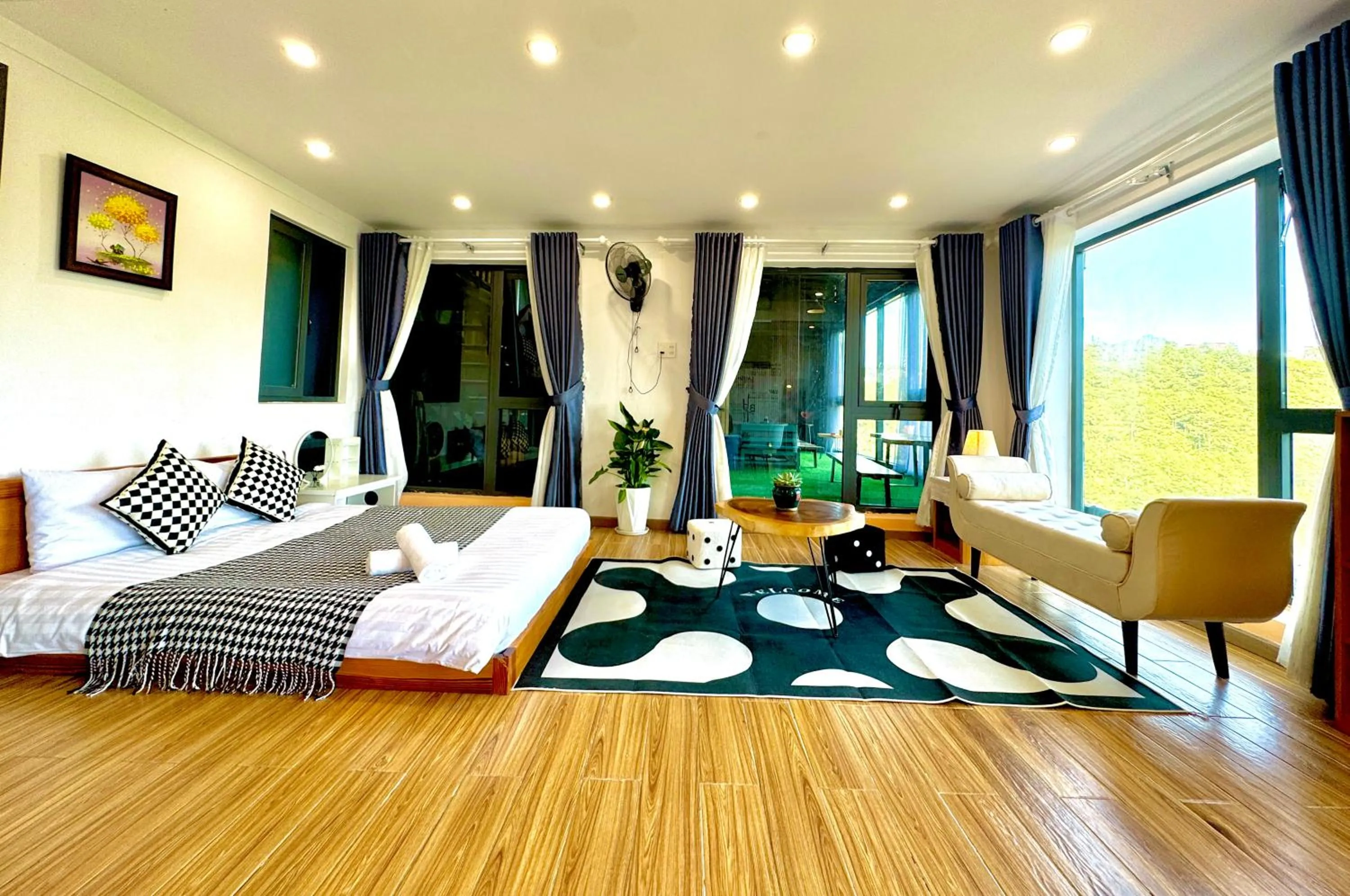 Photo of the whole room, Bed in Pine Forest House Dalat