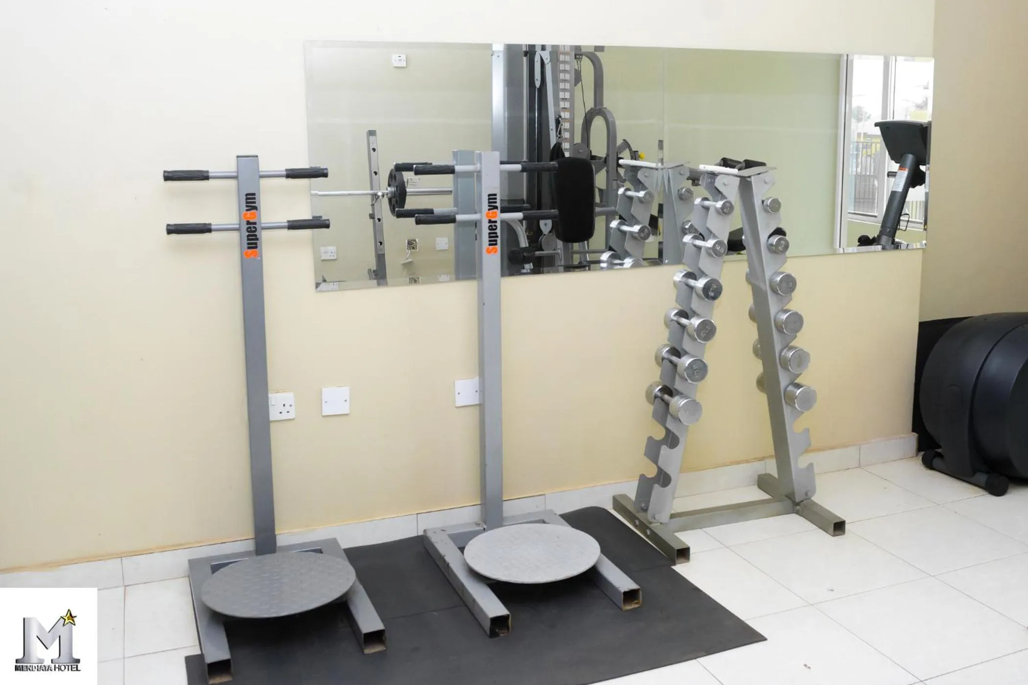 Fitness centre/facilities in Mendiata Hotel