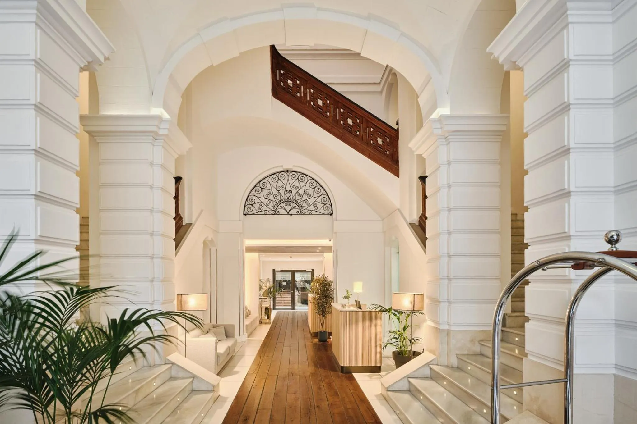 Lobby or reception in Hospes Palau de La Mar, Valencia, a Member of Design Hotels