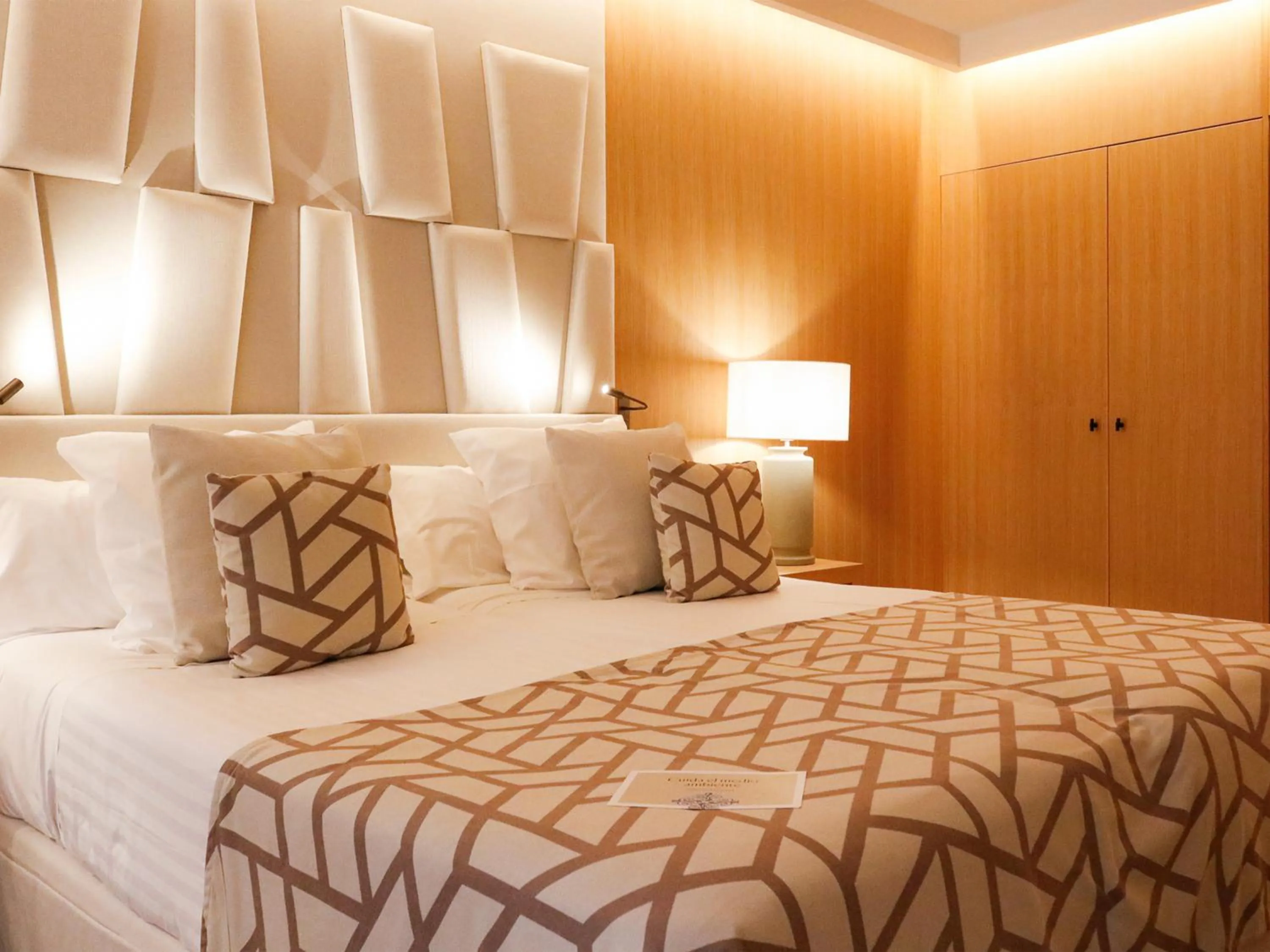 Bedroom, Bed in Hospes Palau de La Mar, Valencia, a Member of Design Hotels