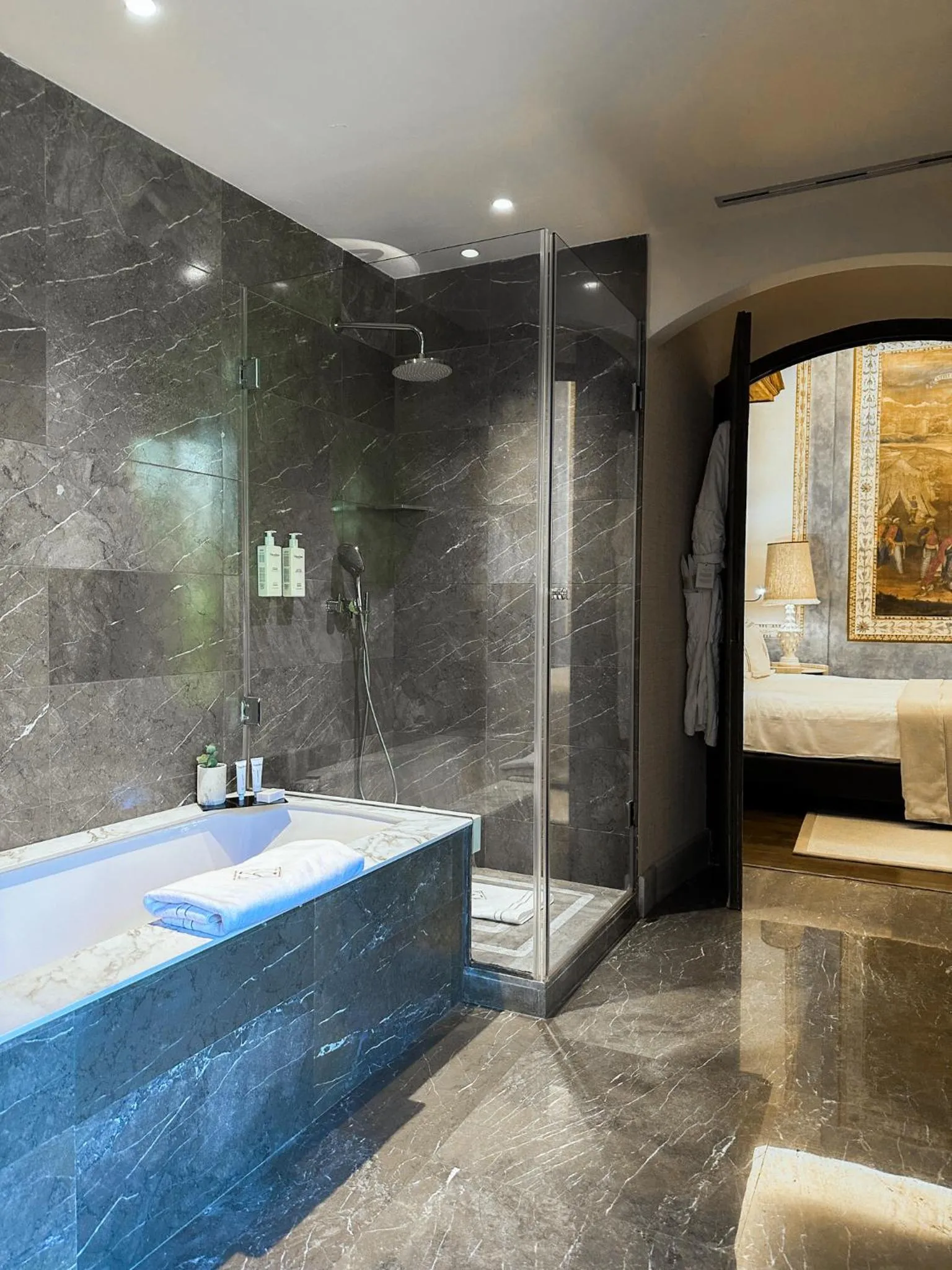 Bathroom in Hospes Palacio del Bailio, a Member of Design Hotels