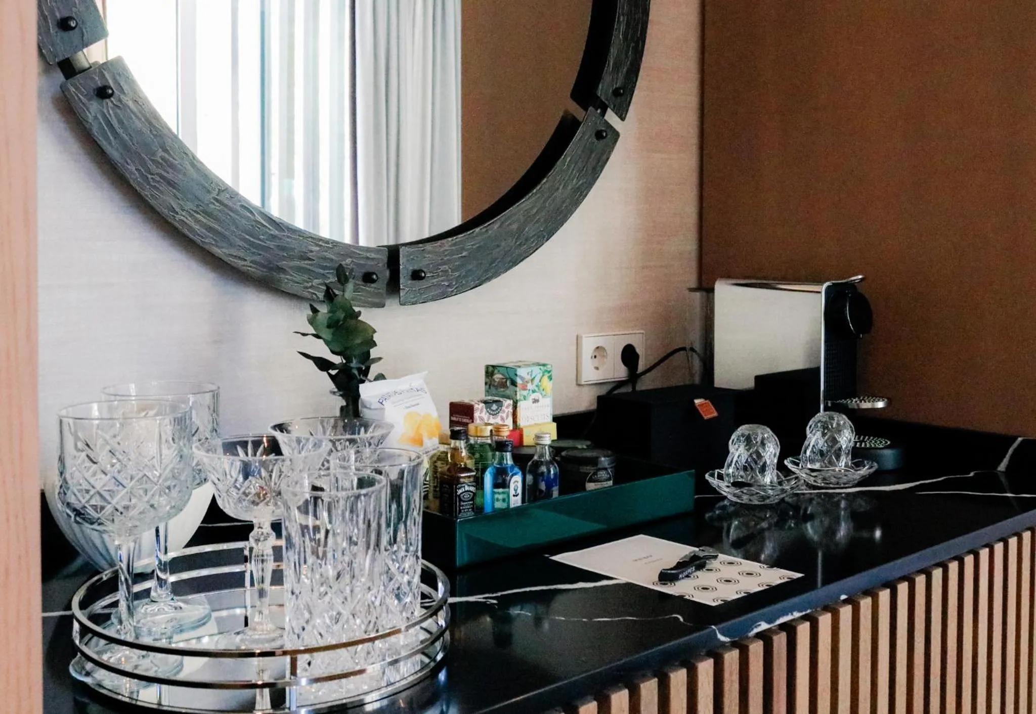 Coffee/tea facilities in Hospes Palacio de los Patos, a Member of Design Hotels