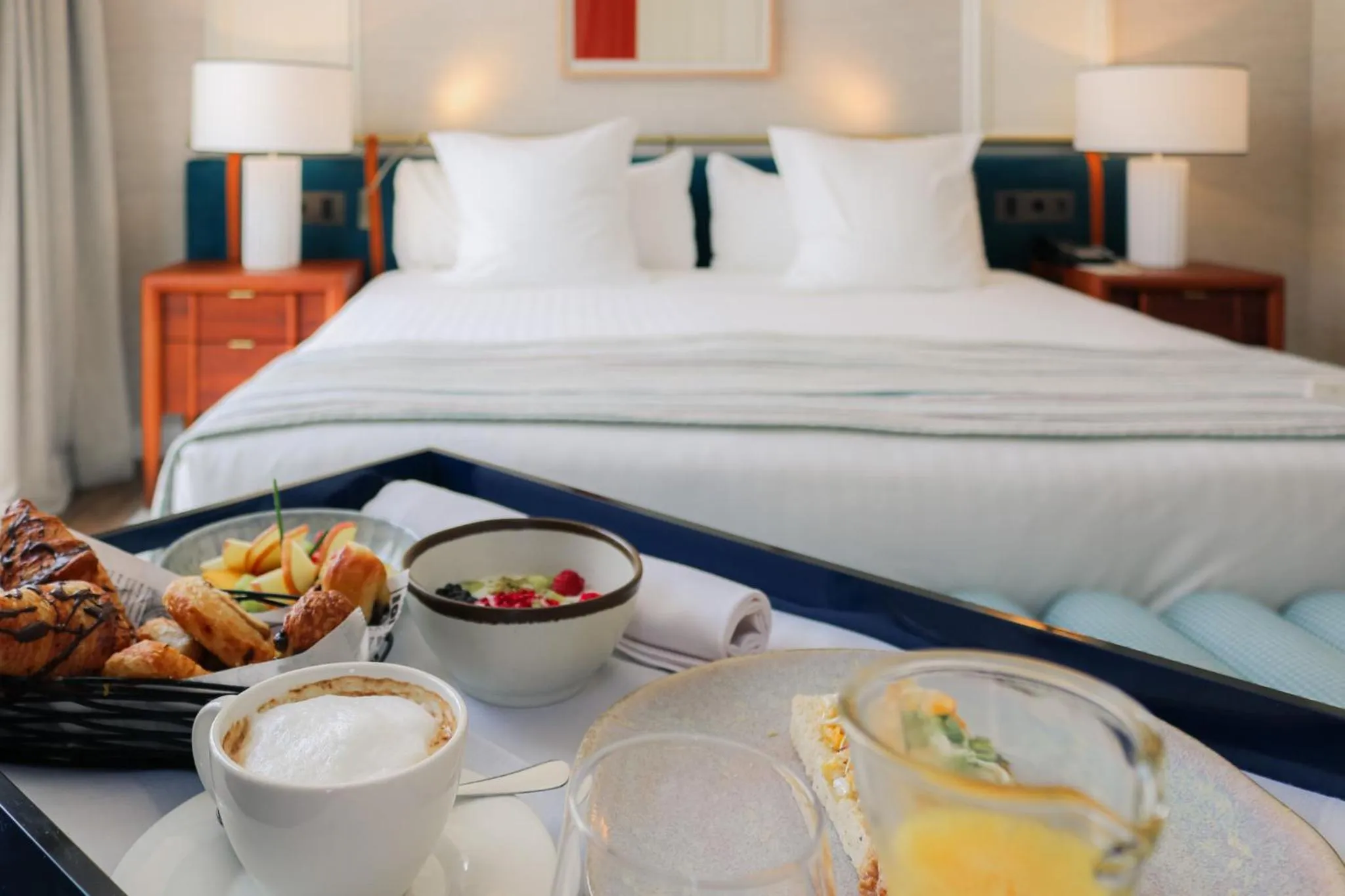 Bed in Hospes Palacio de los Patos, a Member of Design Hotels