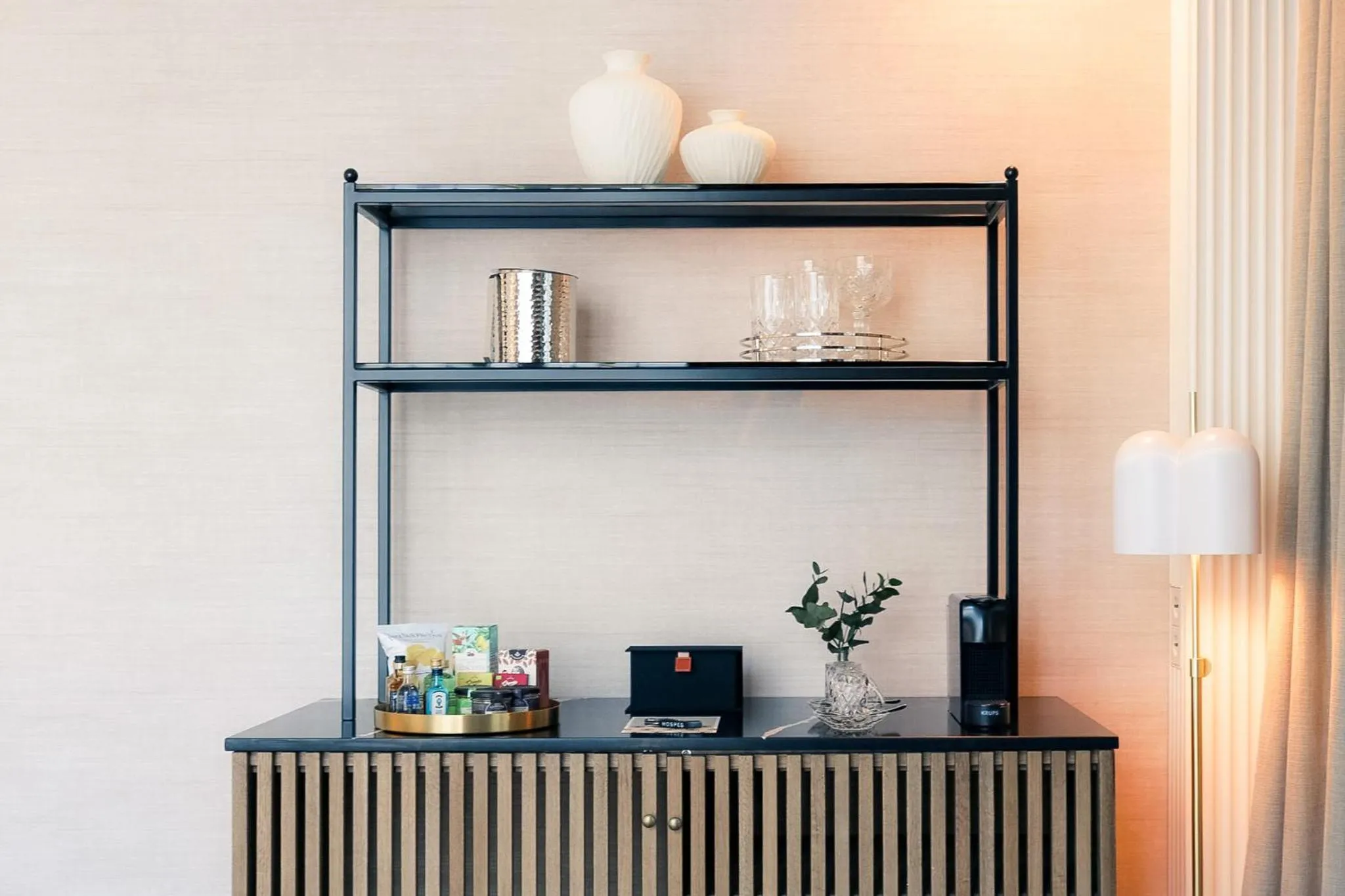 Coffee/tea facilities in Hospes Palacio de los Patos, a Member of Design Hotels
