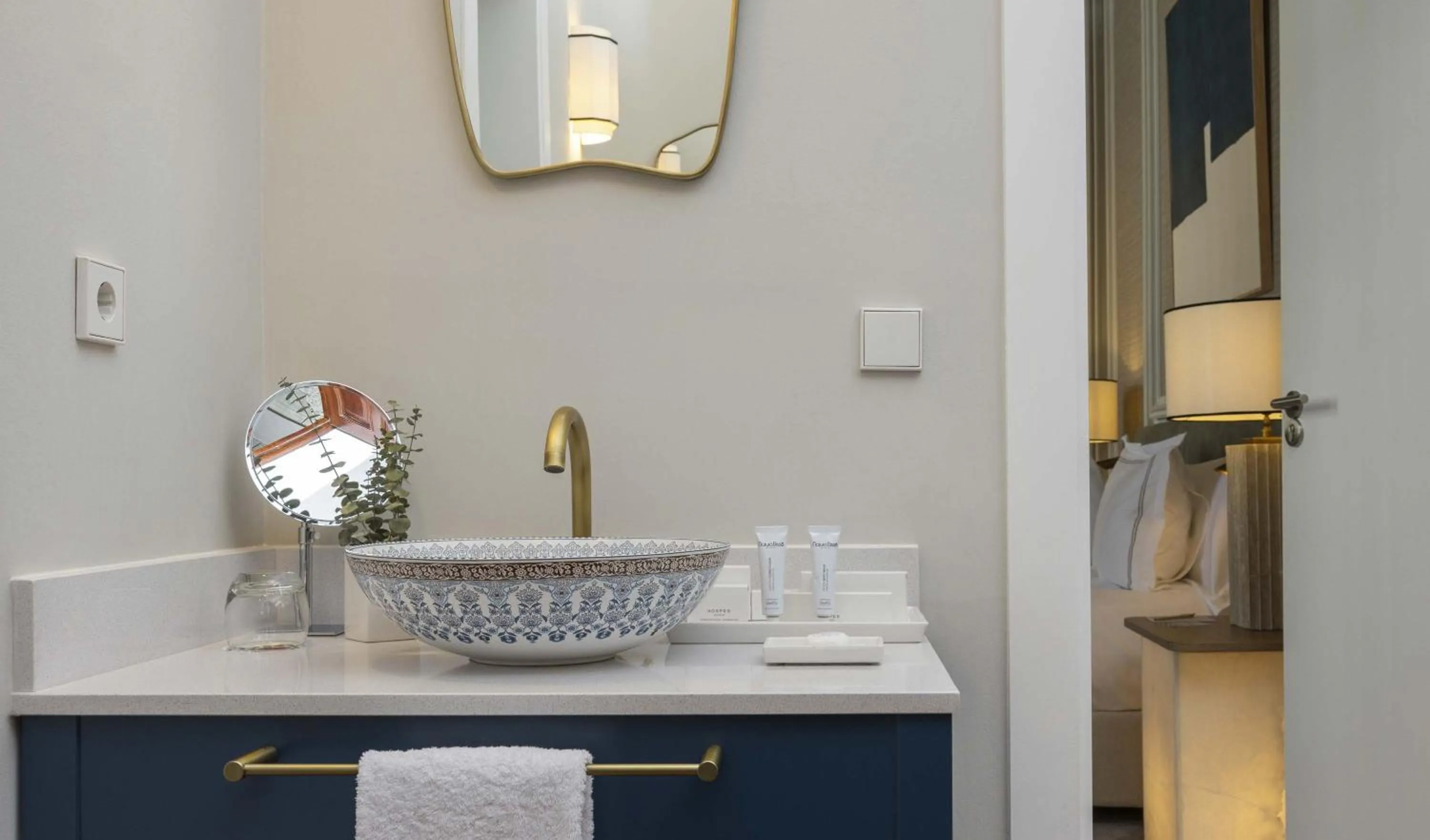 Bathroom in Hospes Palacio de los Patos, a Member of Design Hotels