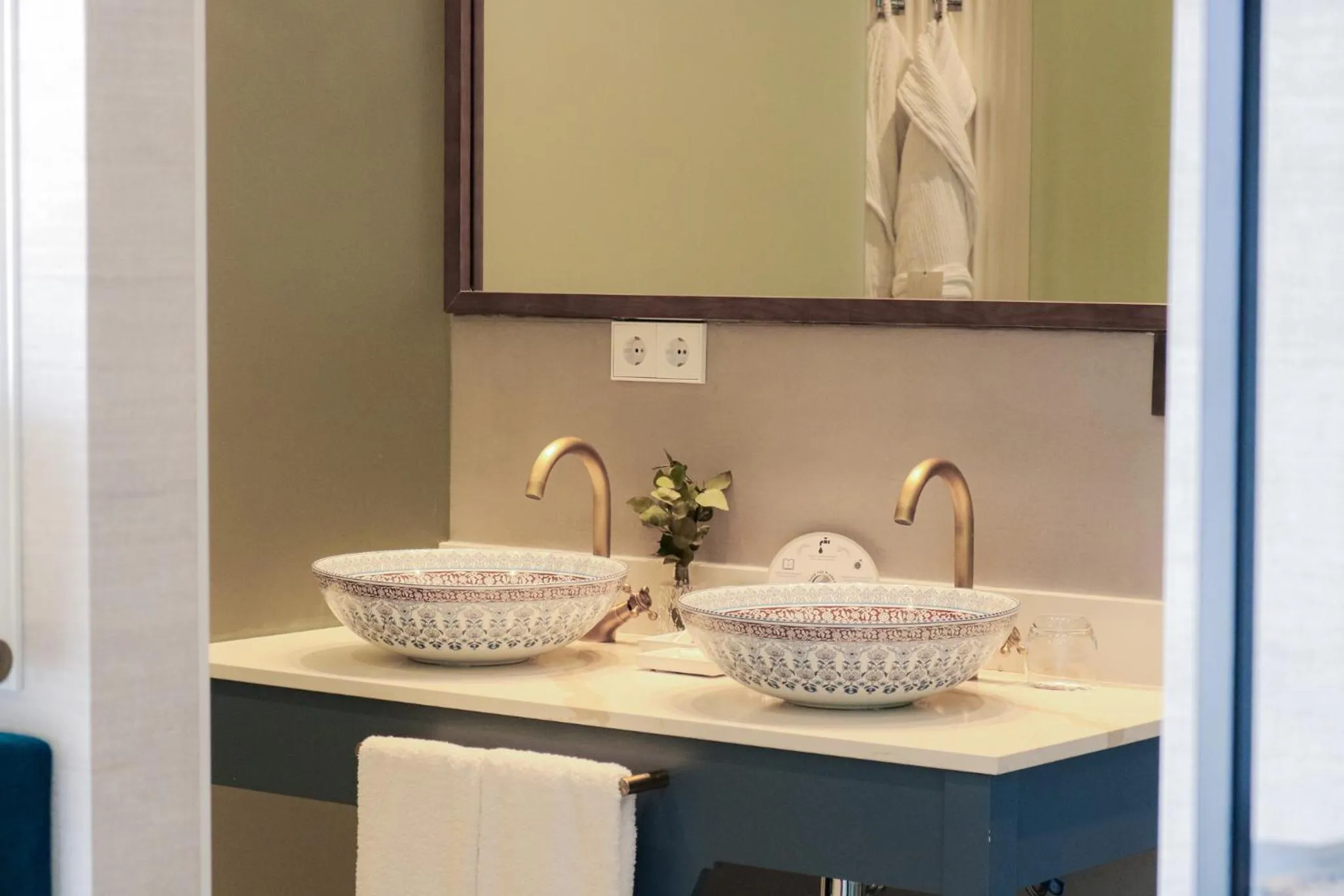 Bathroom in Hospes Palacio de los Patos, a Member of Design Hotels